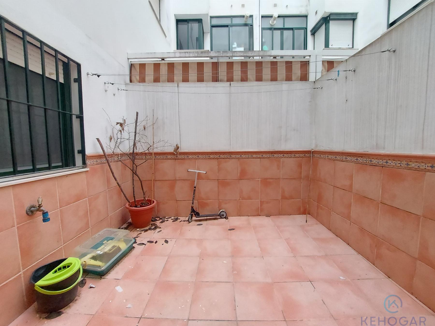 For sale of flat in Dos Hermanas