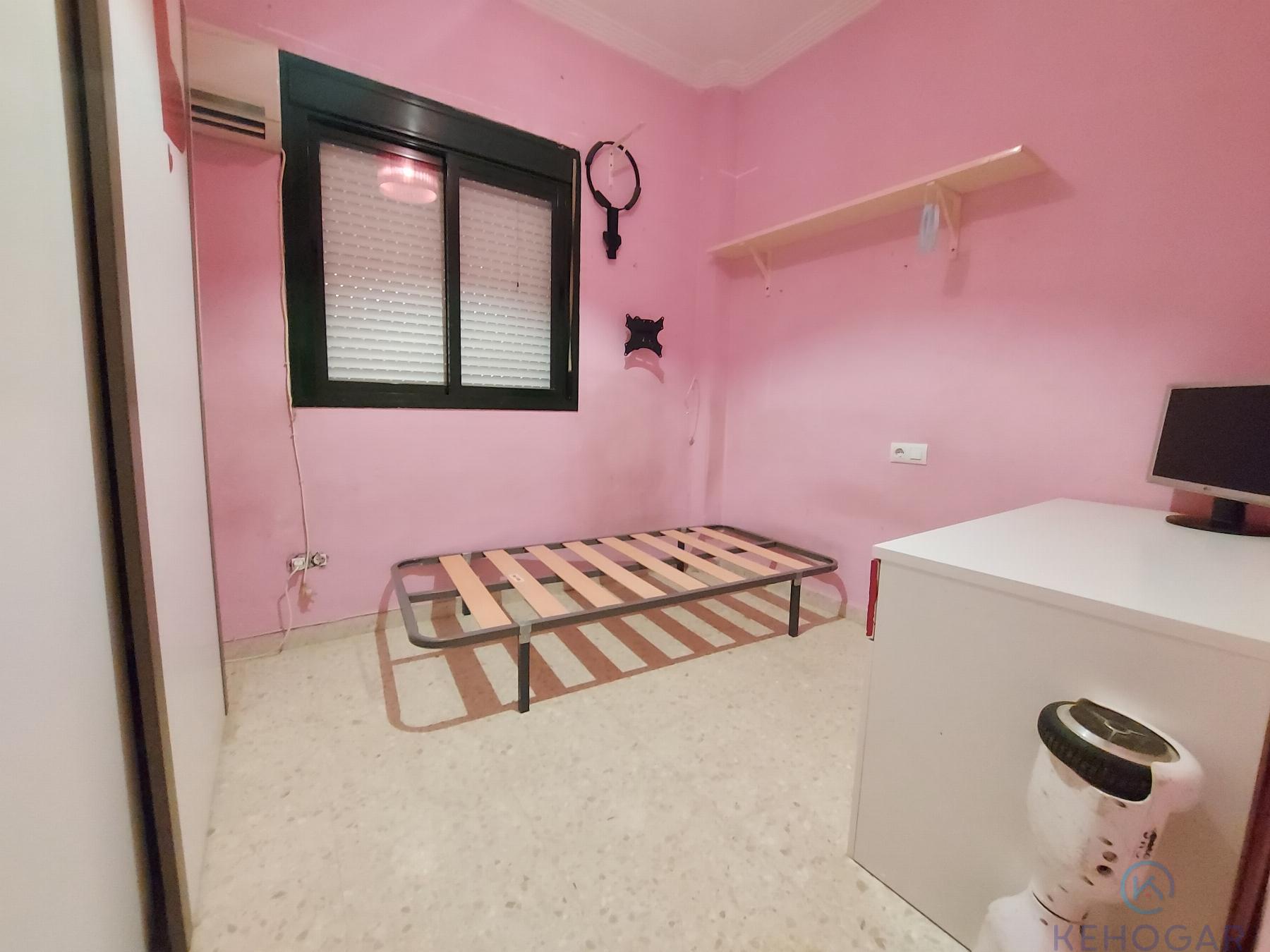 For sale of flat in Dos Hermanas