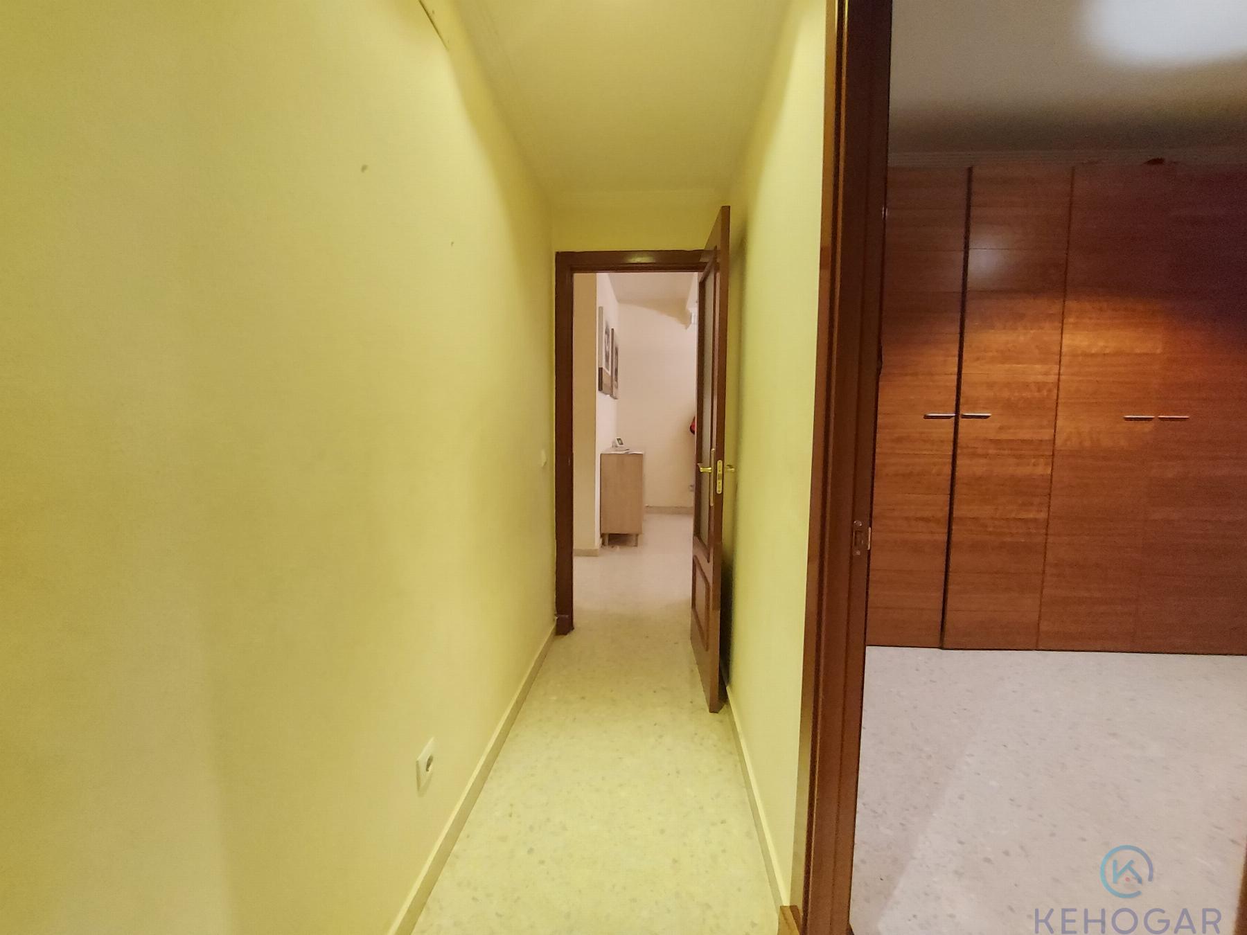 For sale of flat in Dos Hermanas