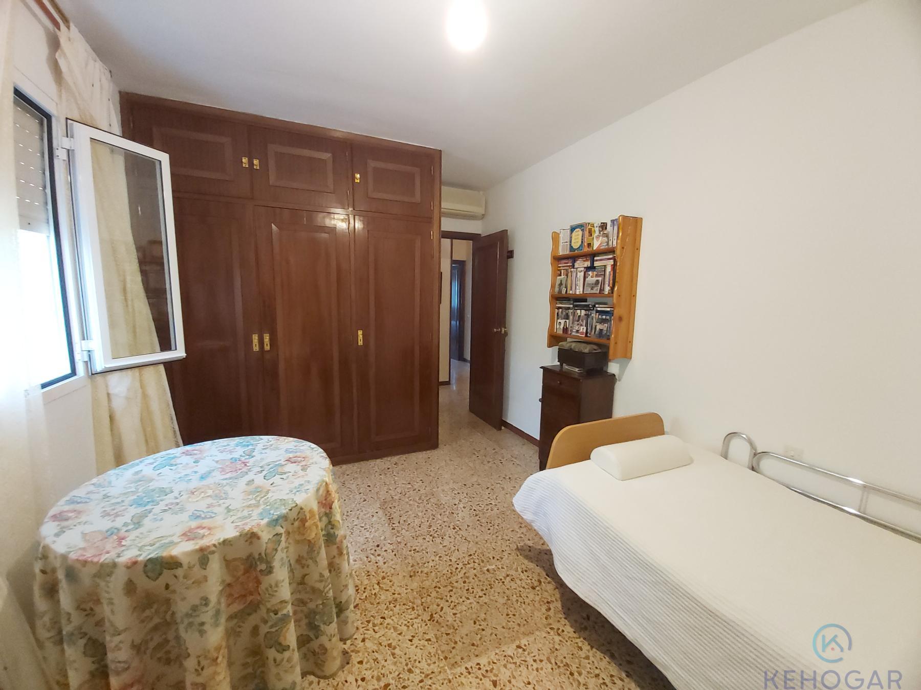 Venta de chalet en Dos Hermanas