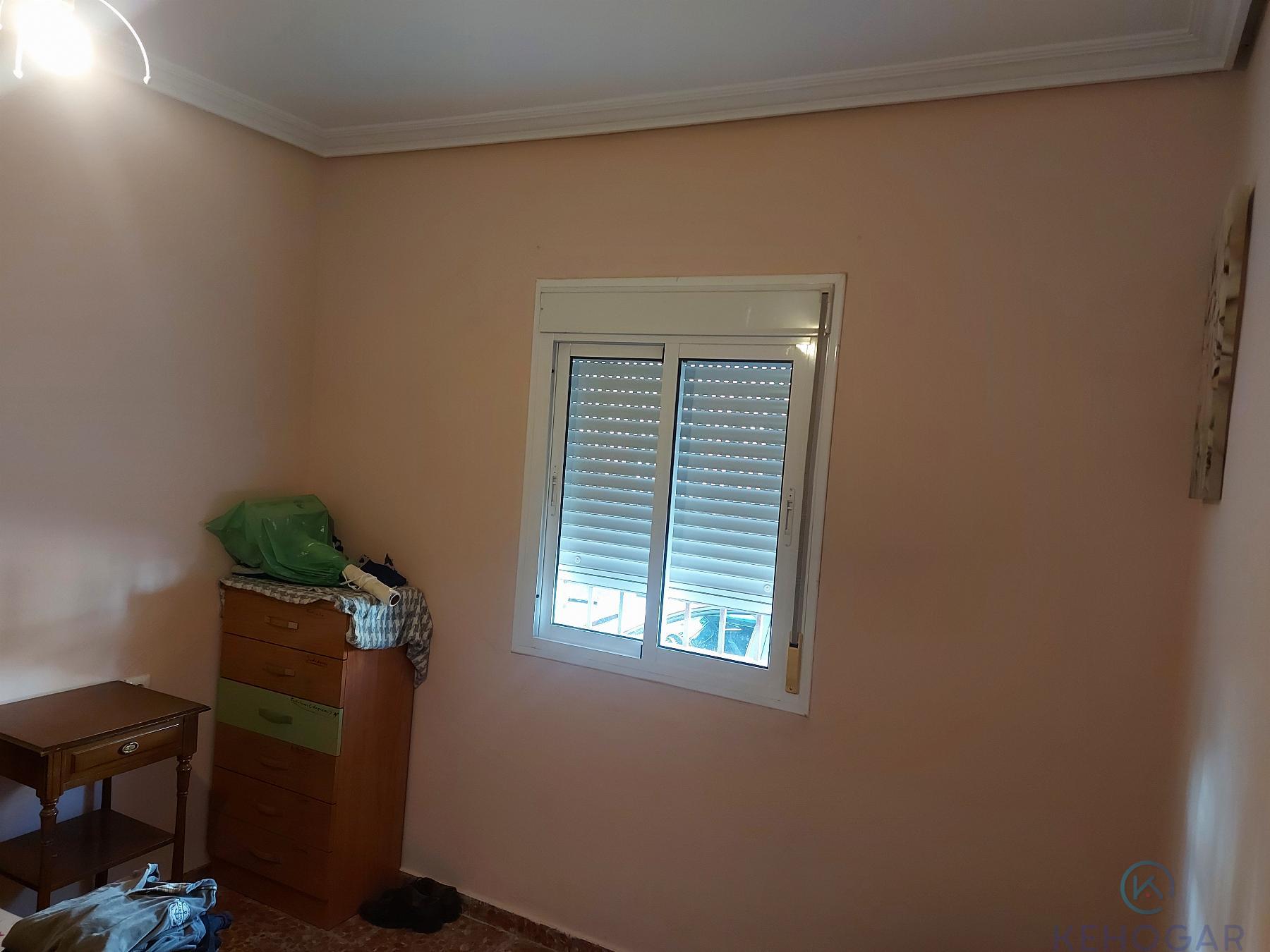 For sale of house in Dos Hermanas