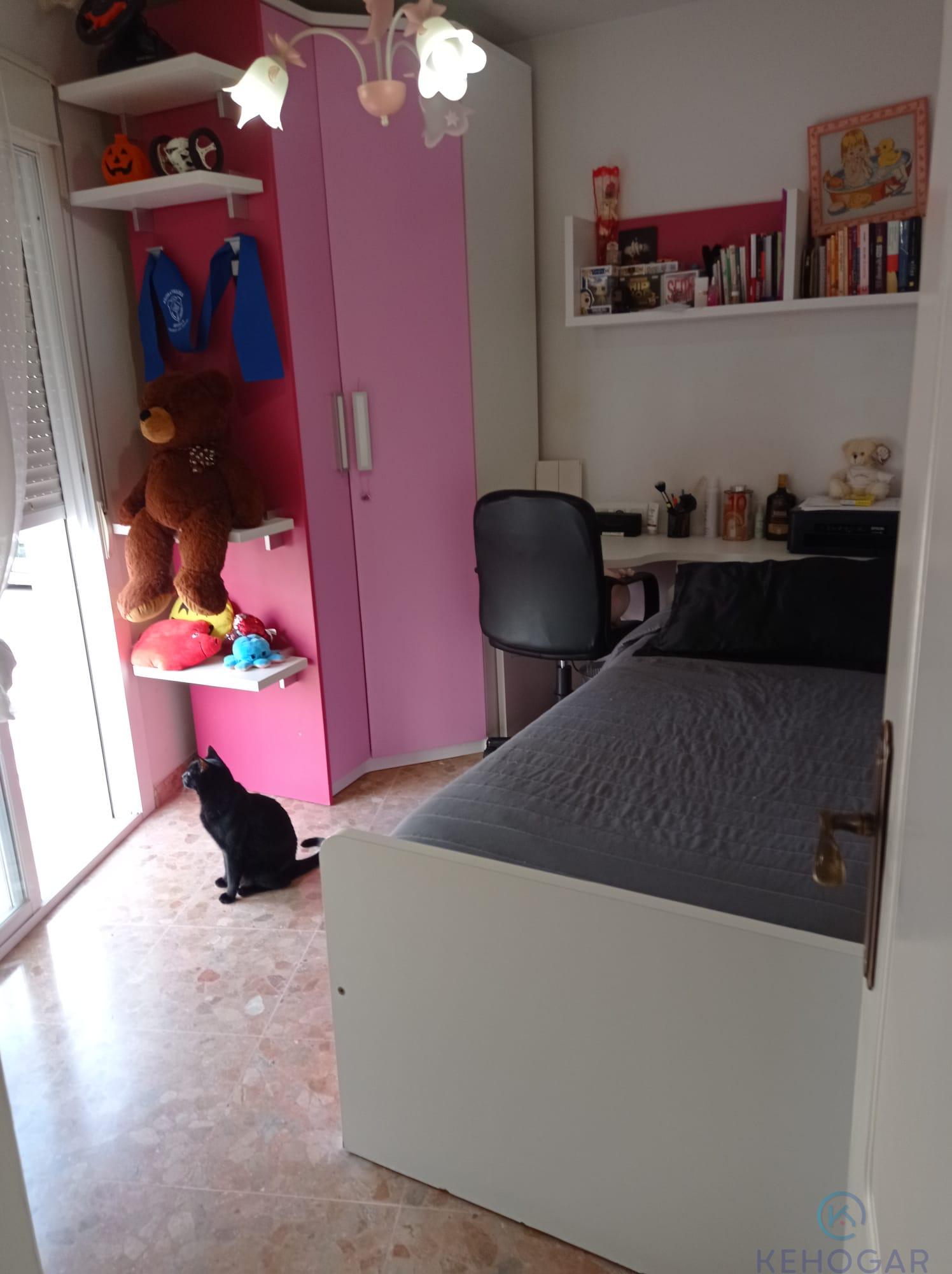 For sale of house in Dos Hermanas