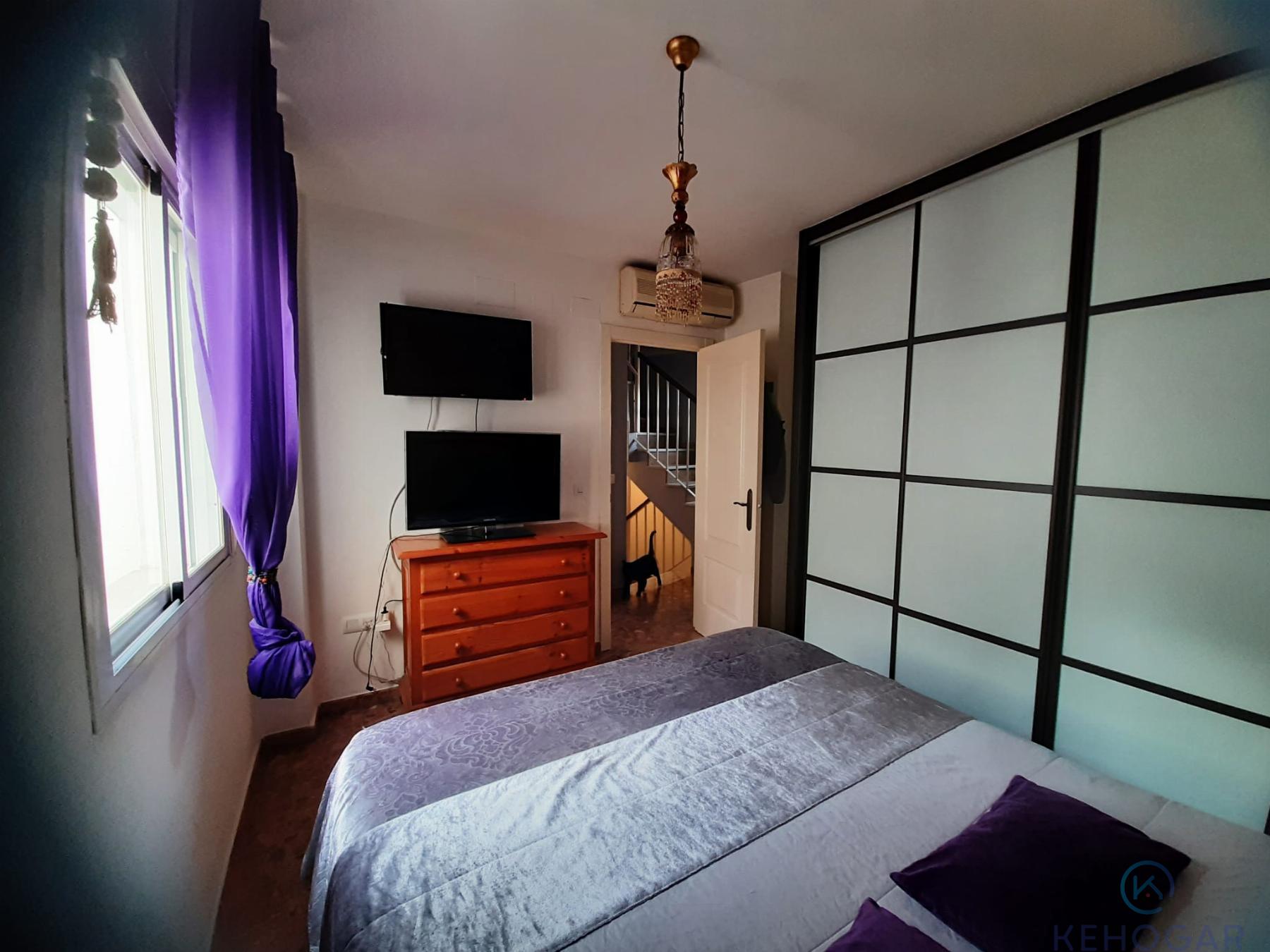 For sale of house in Dos Hermanas