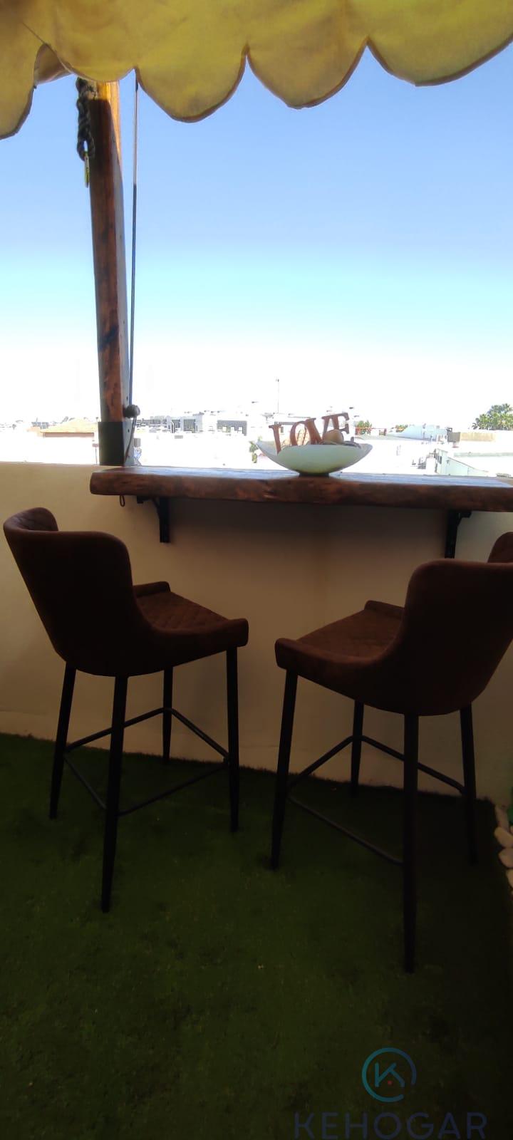 For sale of duplex in Dos Hermanas