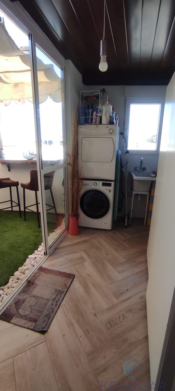 For sale of duplex in Dos Hermanas