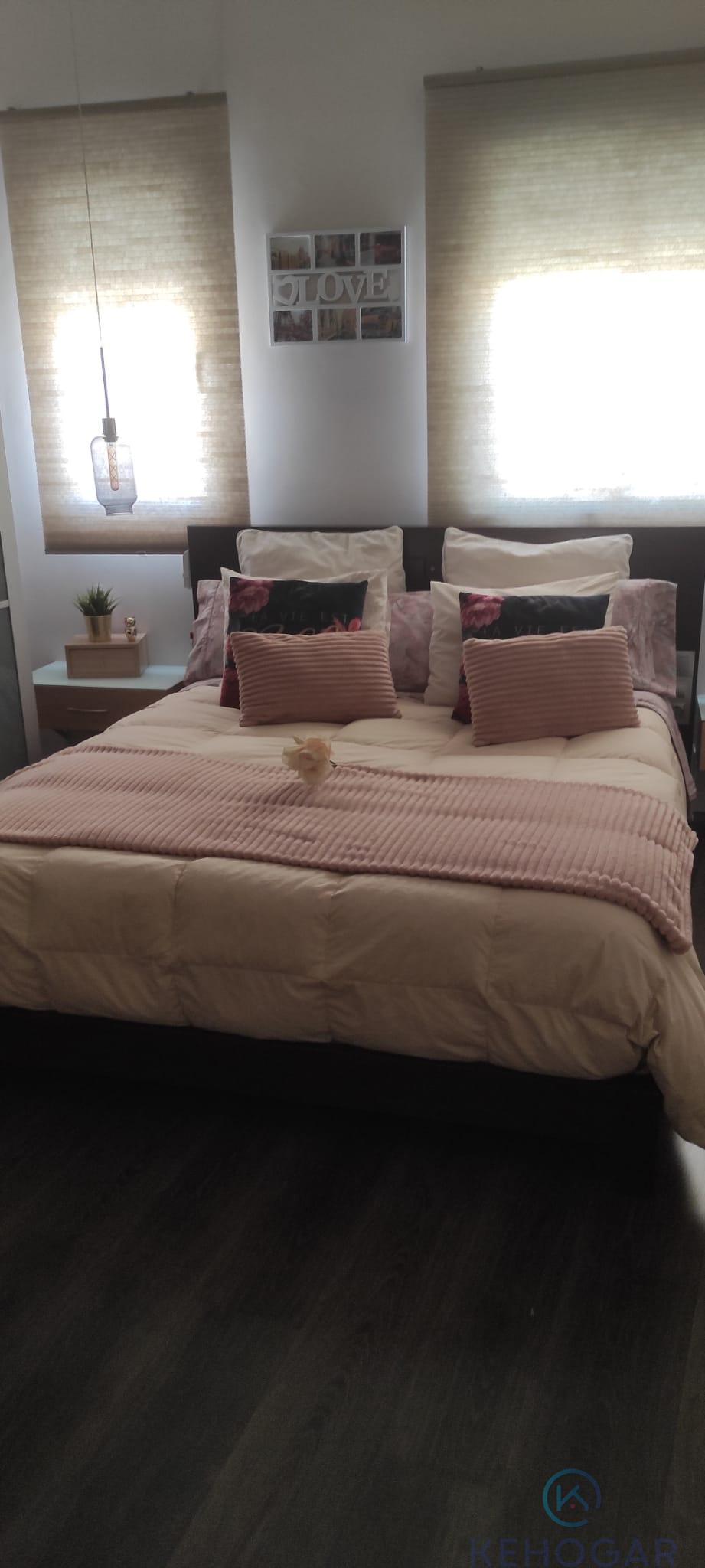 For sale of duplex in Dos Hermanas
