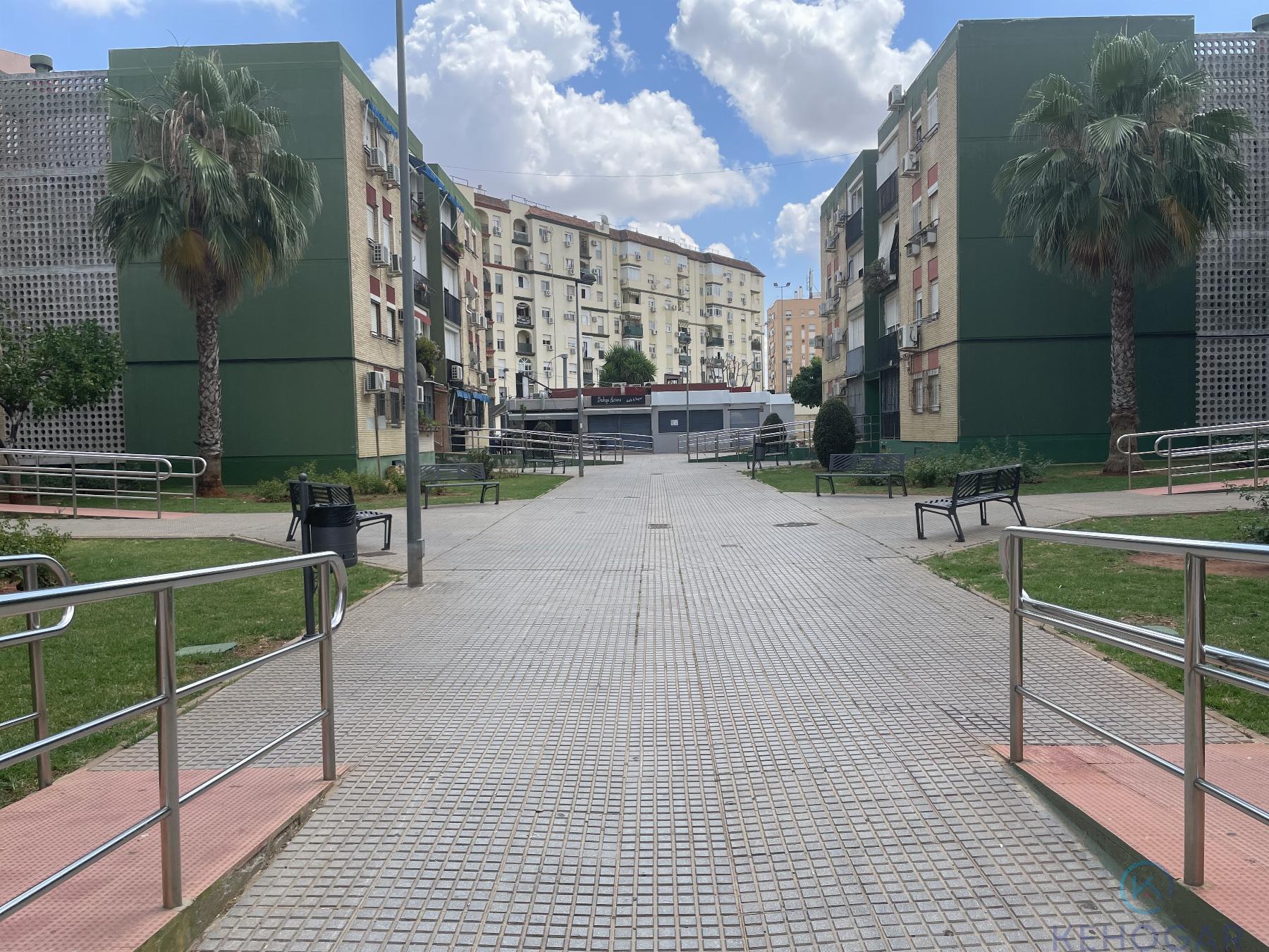For sale of flat in Dos Hermanas