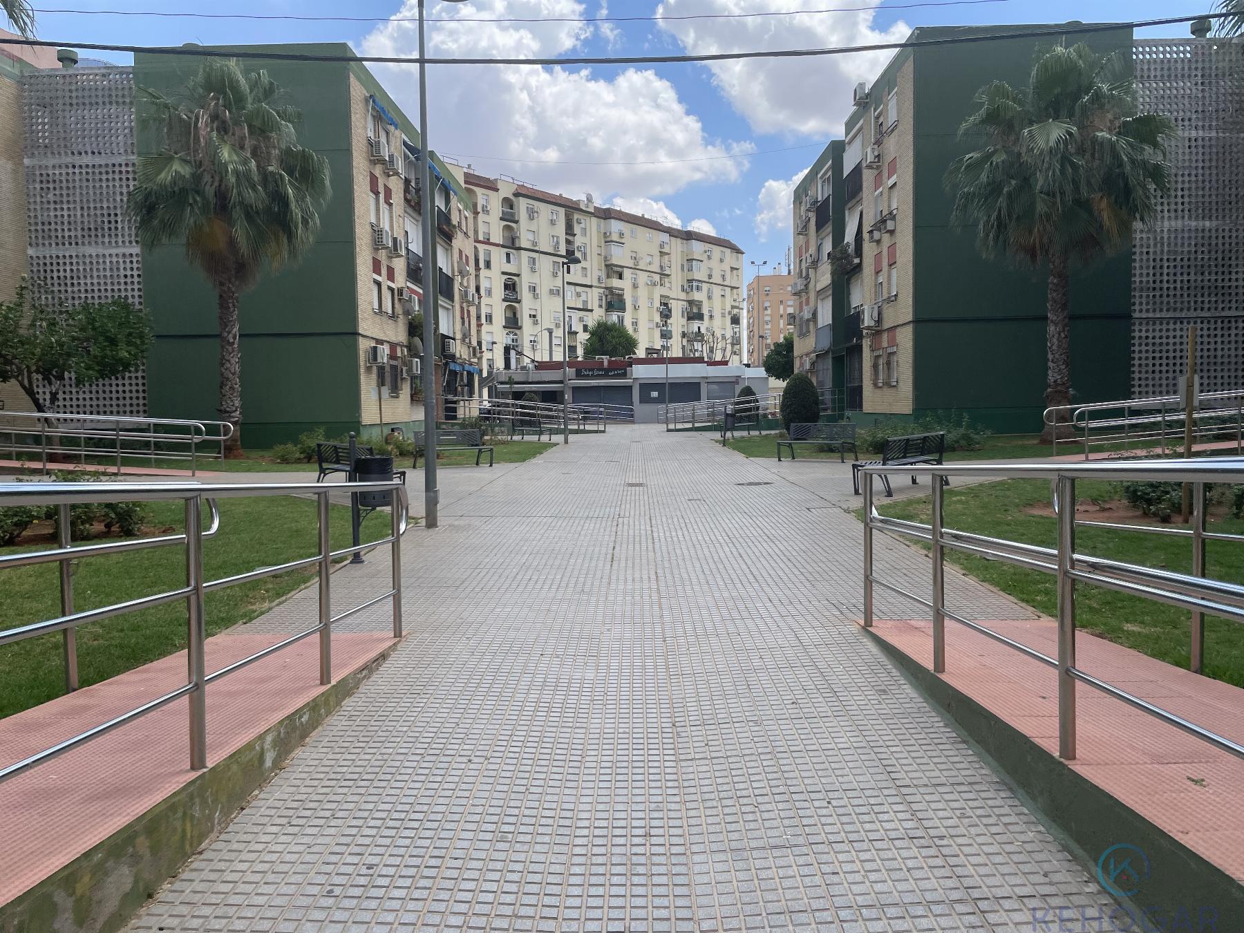 For sale of flat in Dos Hermanas