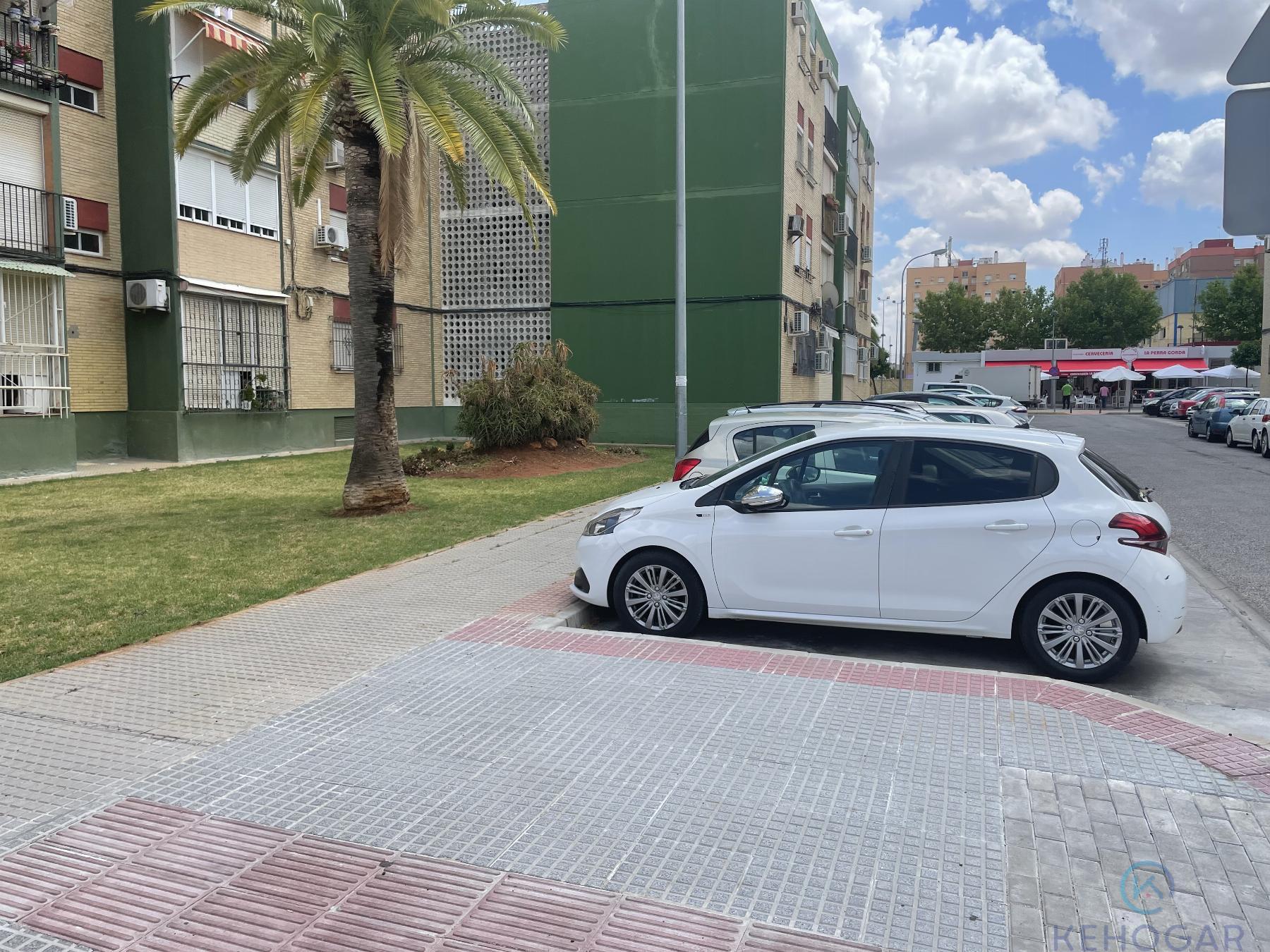 For sale of flat in Dos Hermanas
