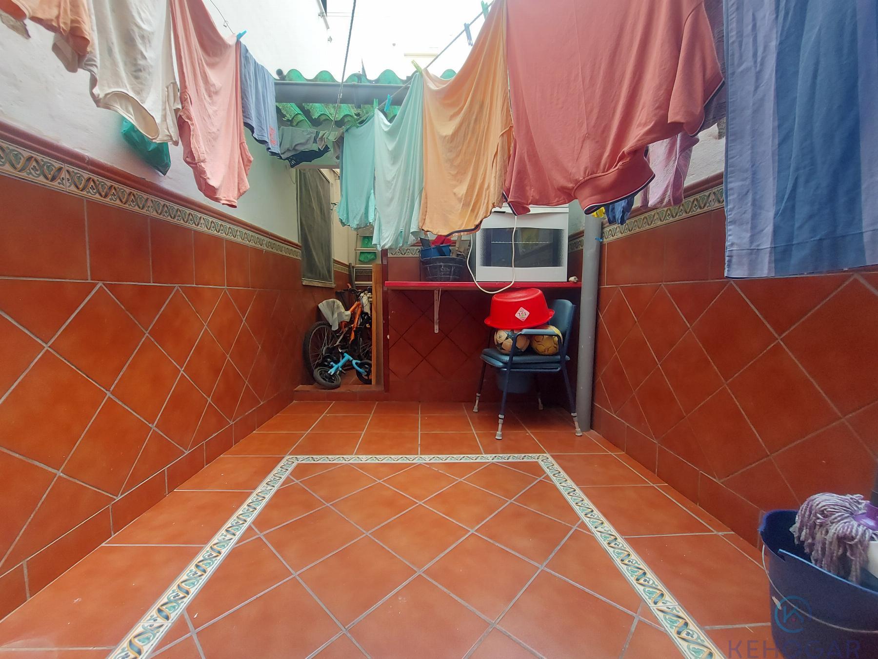 For sale of flat in Dos Hermanas