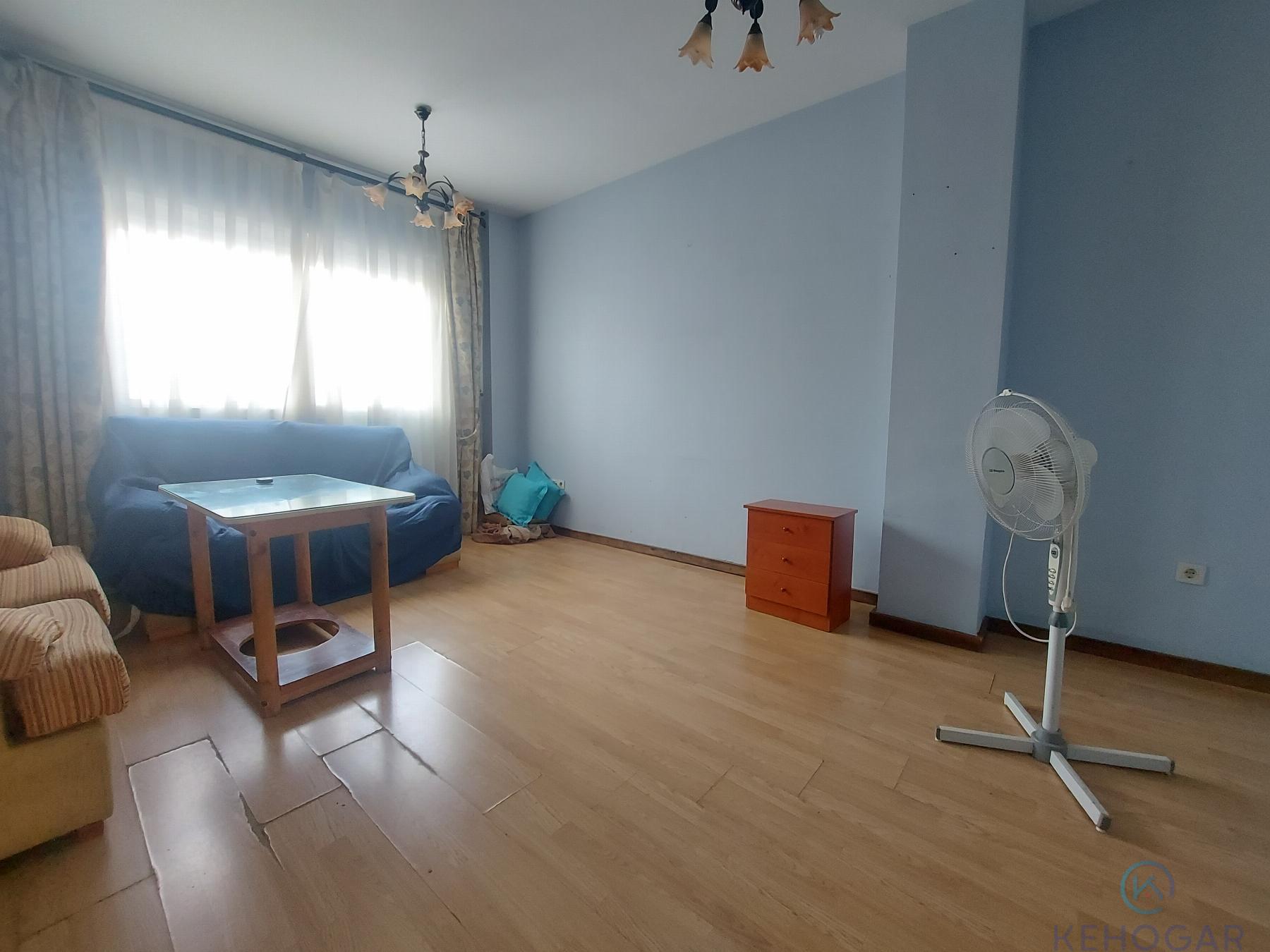 For sale of flat in Dos Hermanas