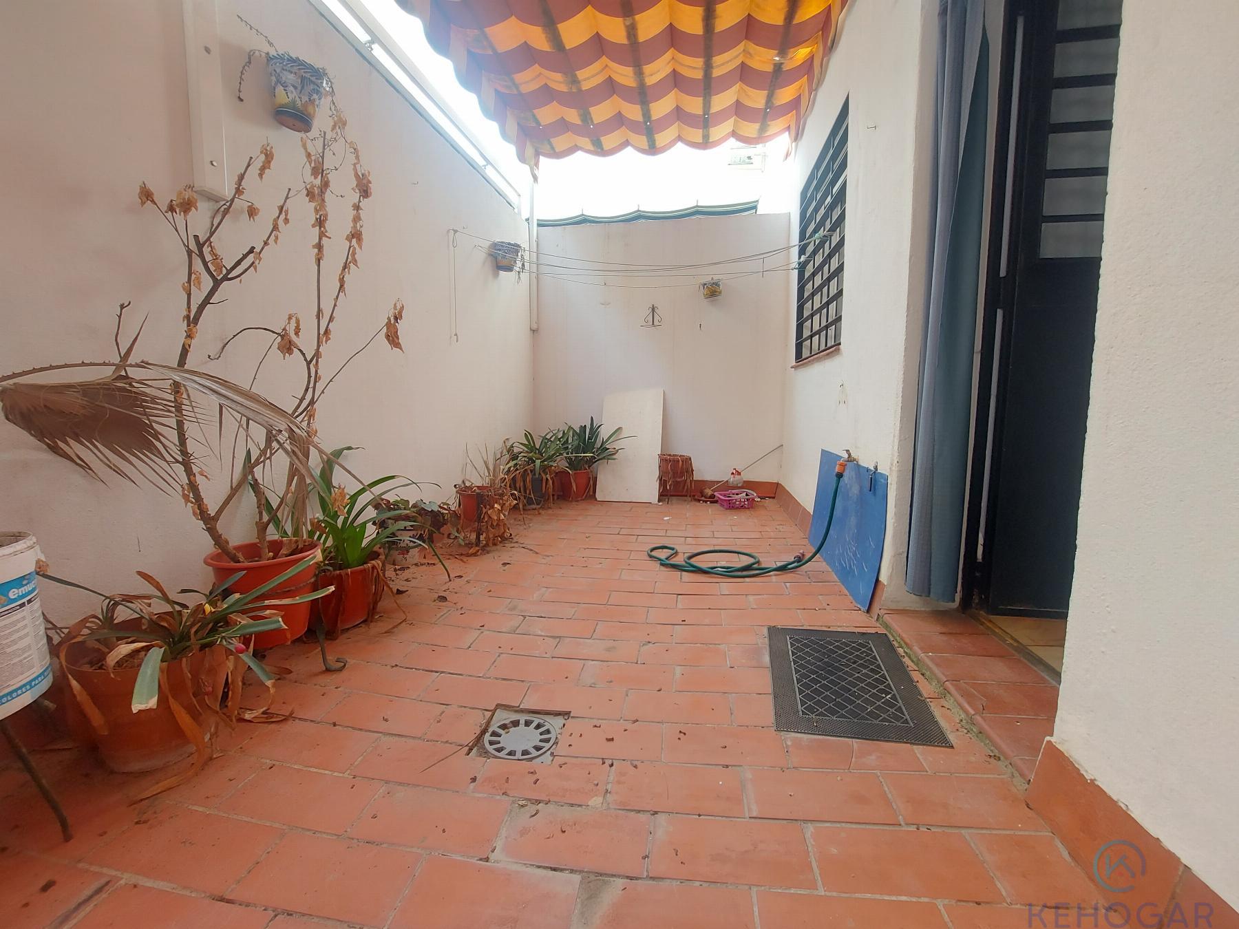 For sale of flat in Dos Hermanas