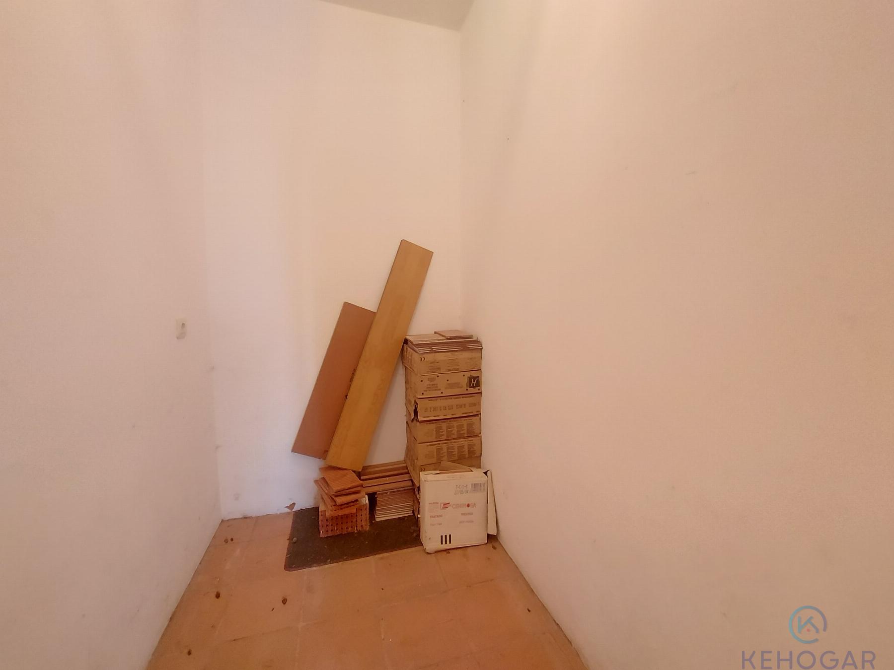 For sale of flat in Dos Hermanas