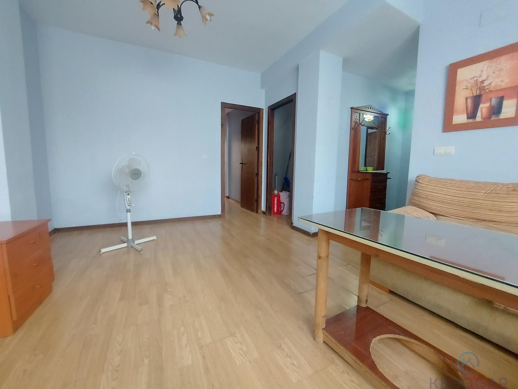 For sale of flat in Dos Hermanas