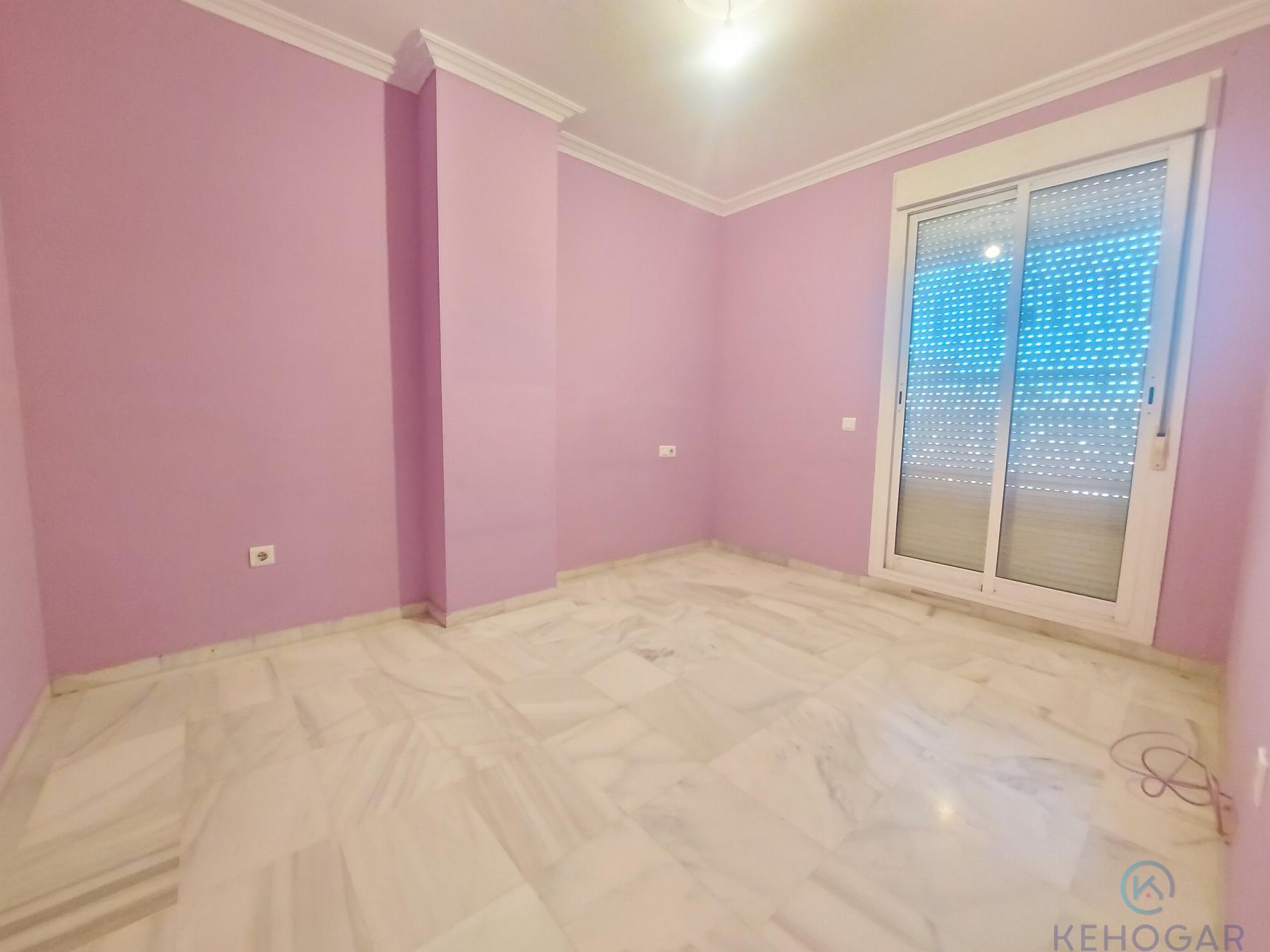 For sale of duplex in Dos Hermanas