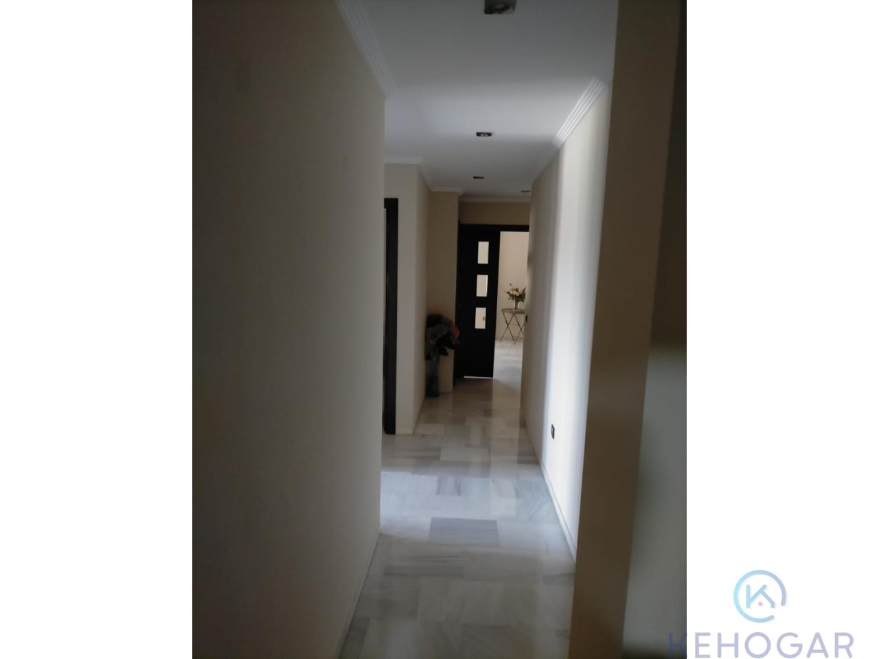 For sale of flat in Dos Hermanas