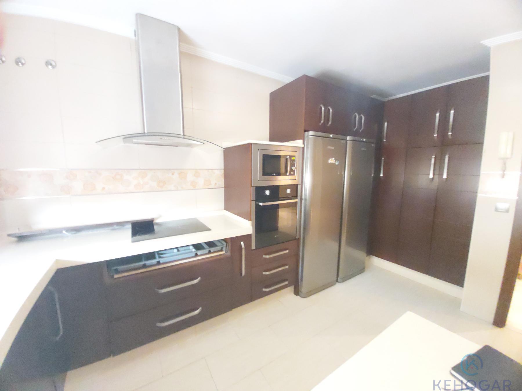 For sale of flat in Dos Hermanas