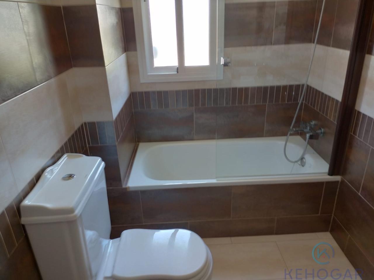 For sale of flat in Dos Hermanas