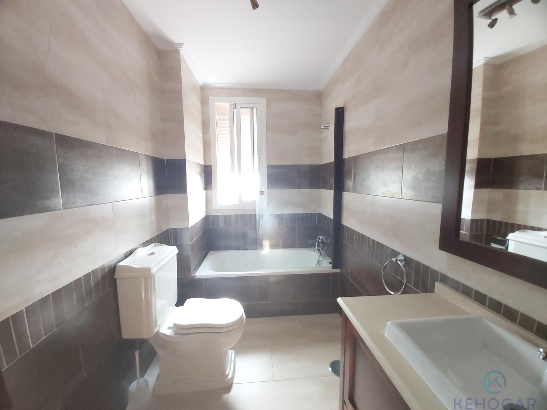 For sale of flat in Dos Hermanas