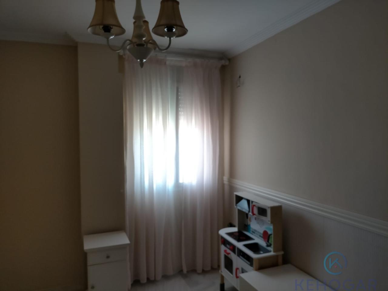 For sale of flat in Dos Hermanas