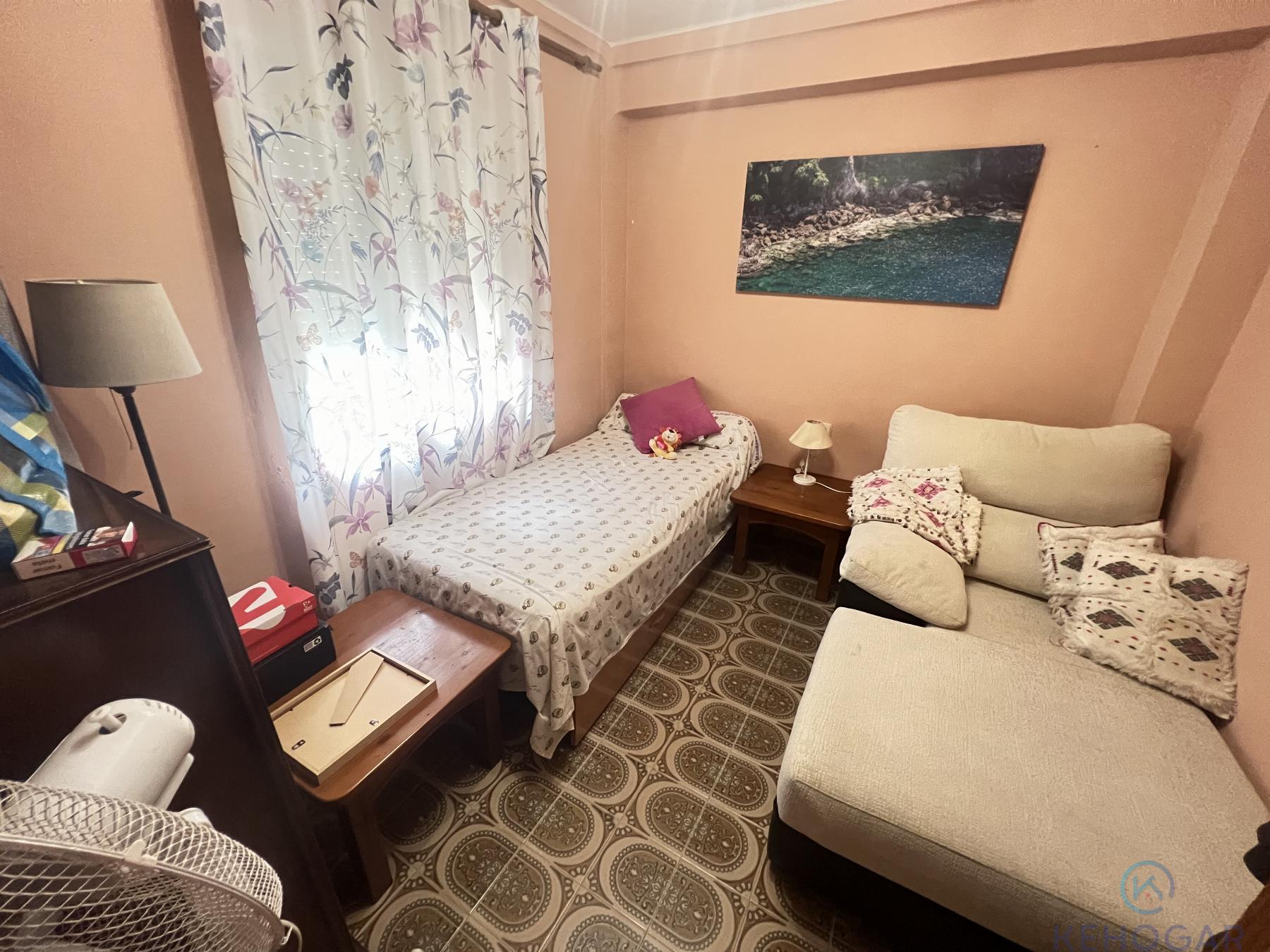 For sale of flat in Dos Hermanas