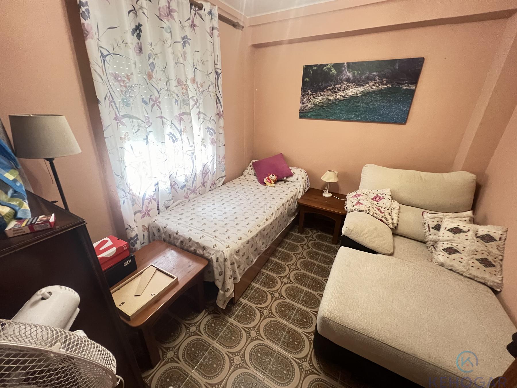 For sale of flat in Dos Hermanas