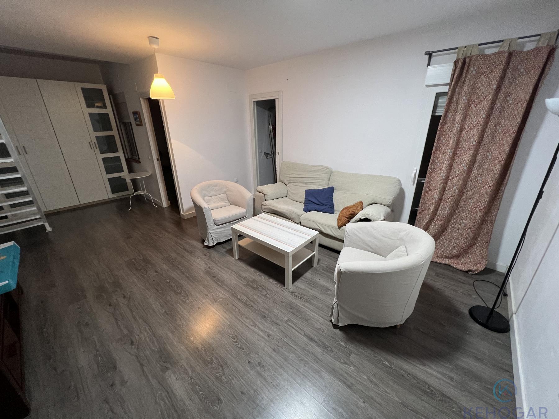 For sale of house in Dos Hermanas