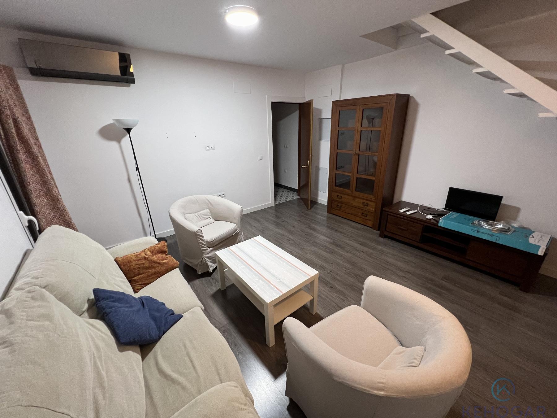 For sale of house in Dos Hermanas