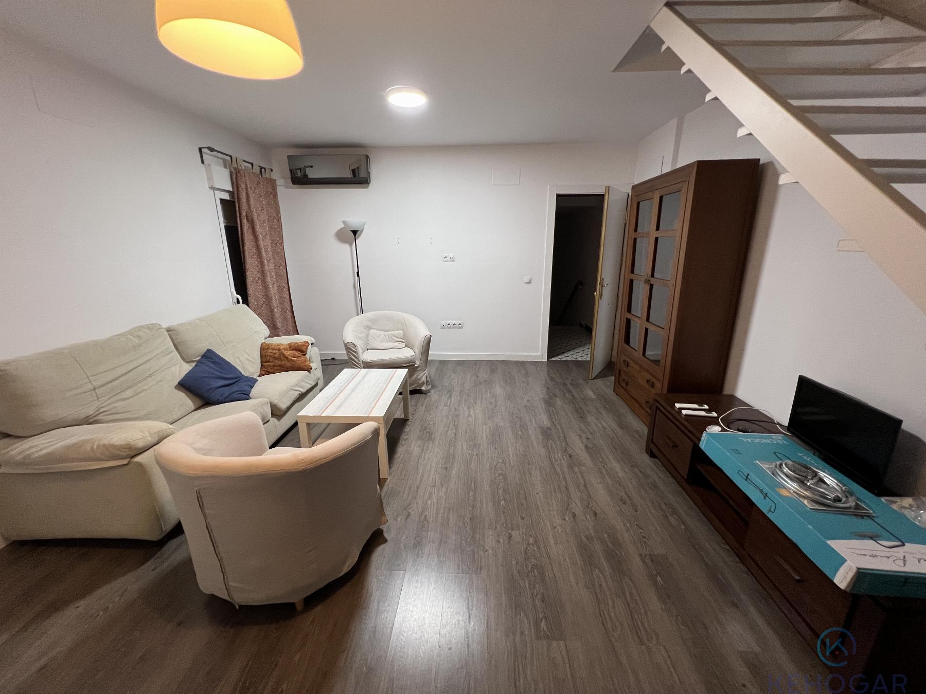 For sale of house in Dos Hermanas