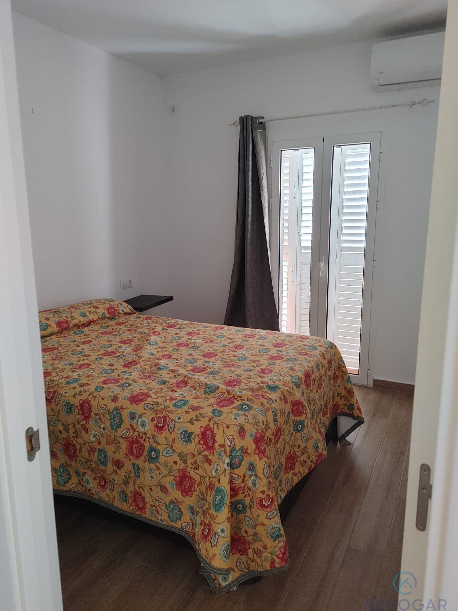 For sale of house in Dos Hermanas