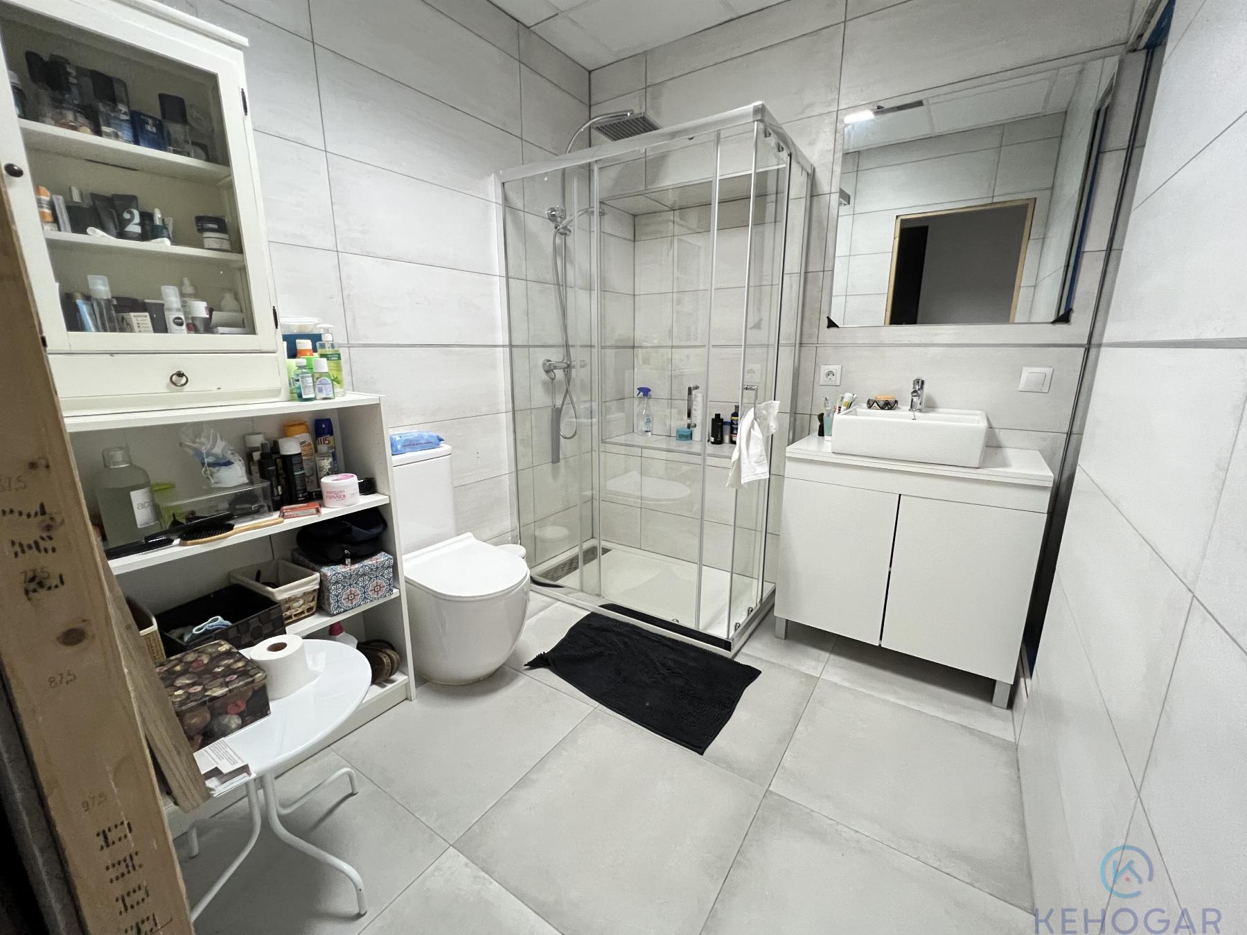 For sale of house in Dos Hermanas