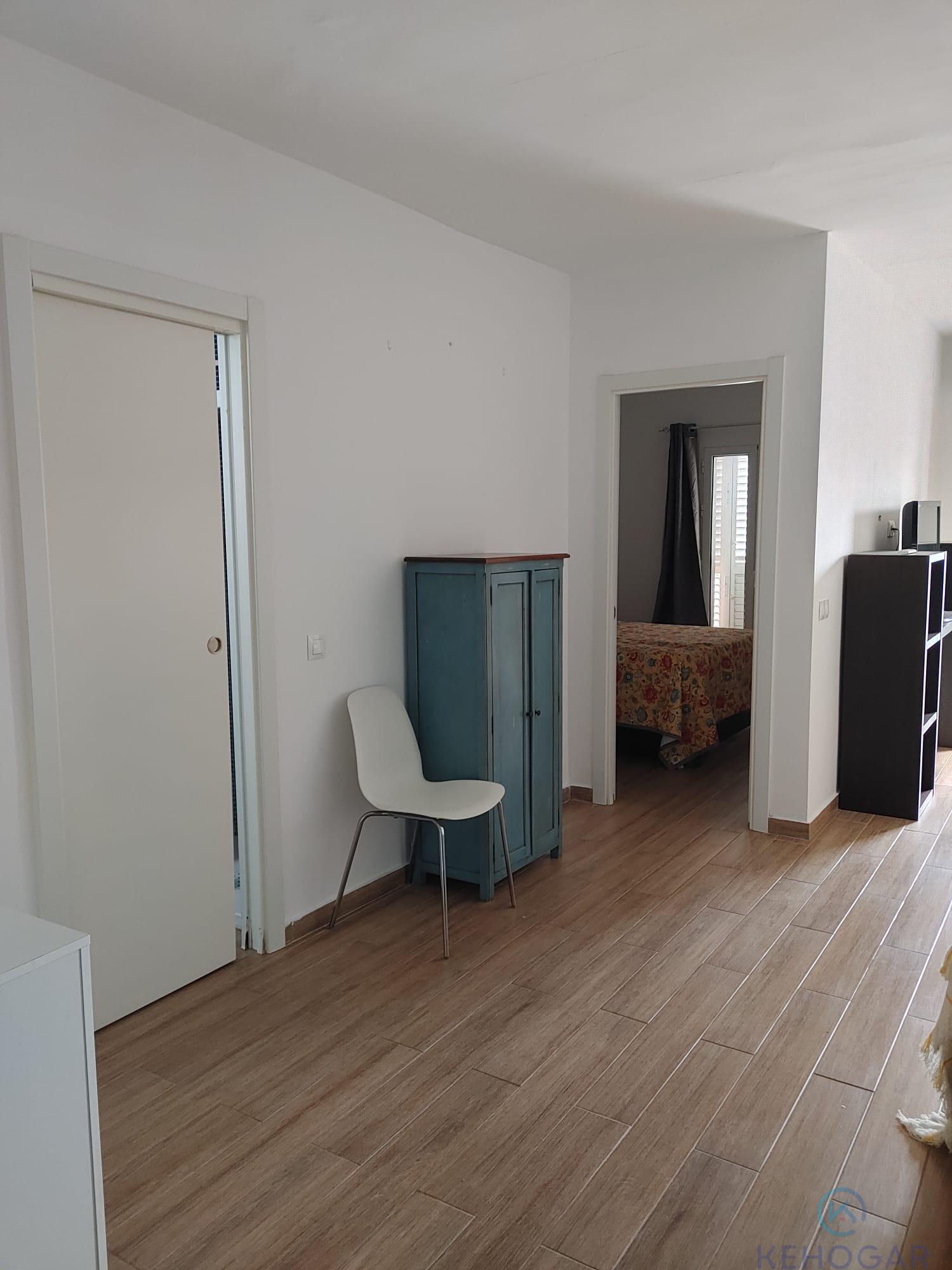 For sale of house in Dos Hermanas