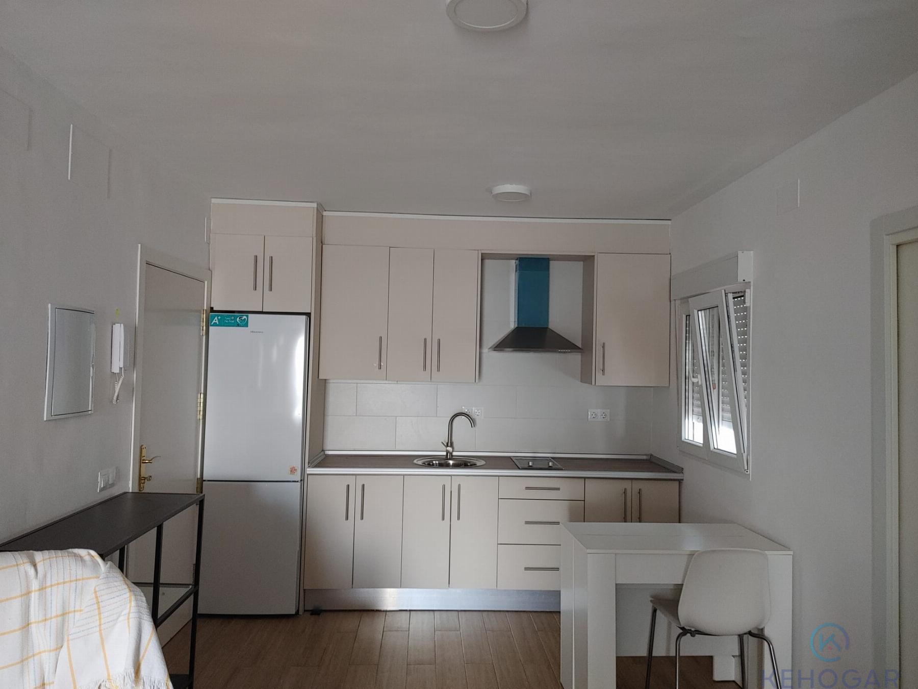 For sale of house in Dos Hermanas