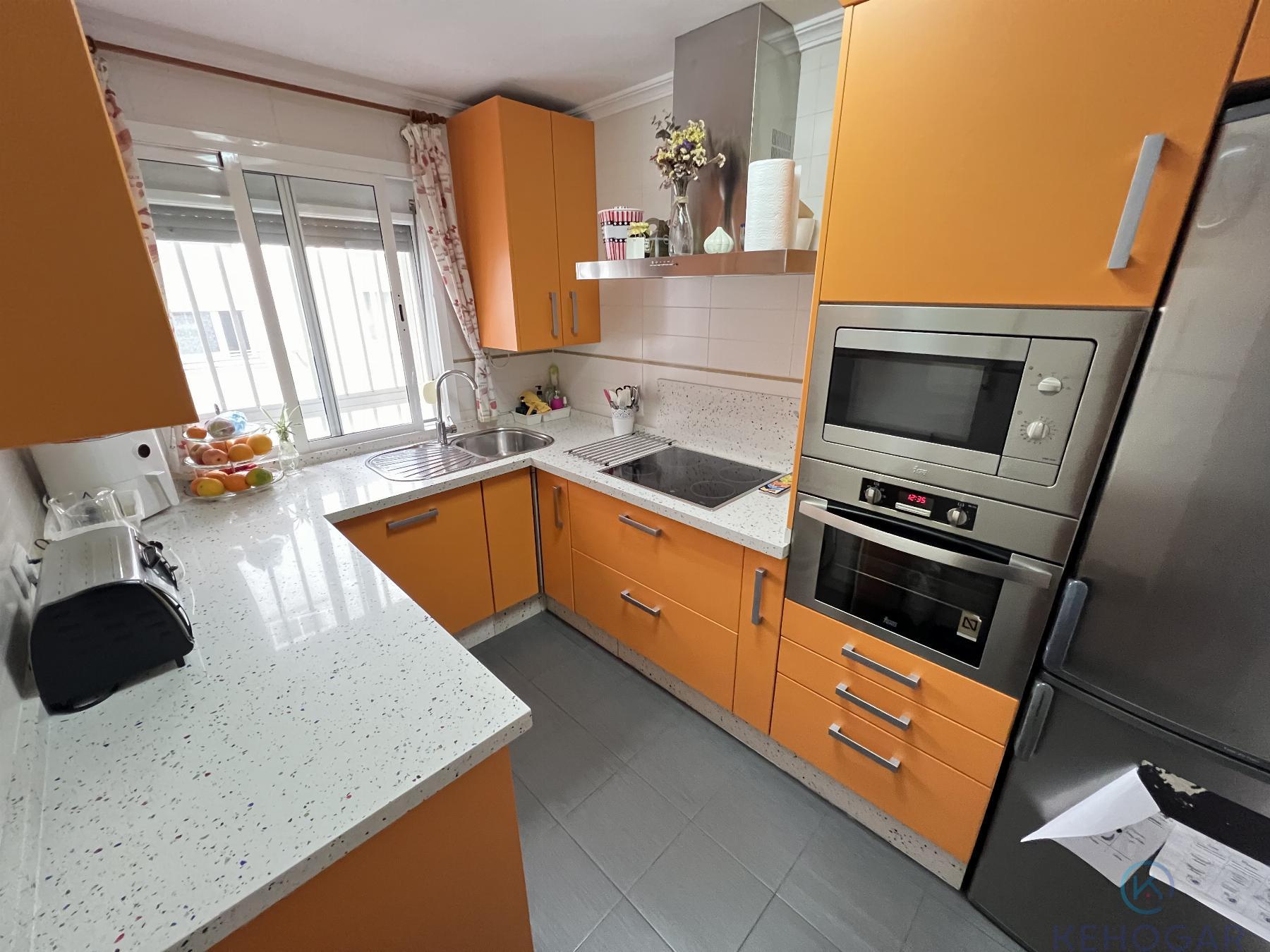 For sale of flat in Dos Hermanas