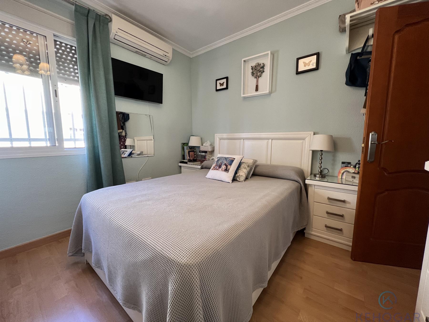 For sale of flat in Dos Hermanas