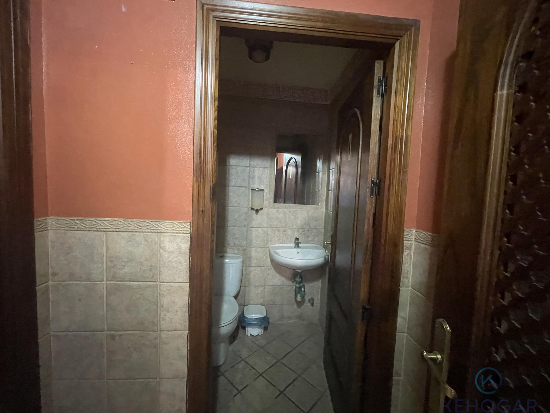 Venta de local en Dos Hermanas
