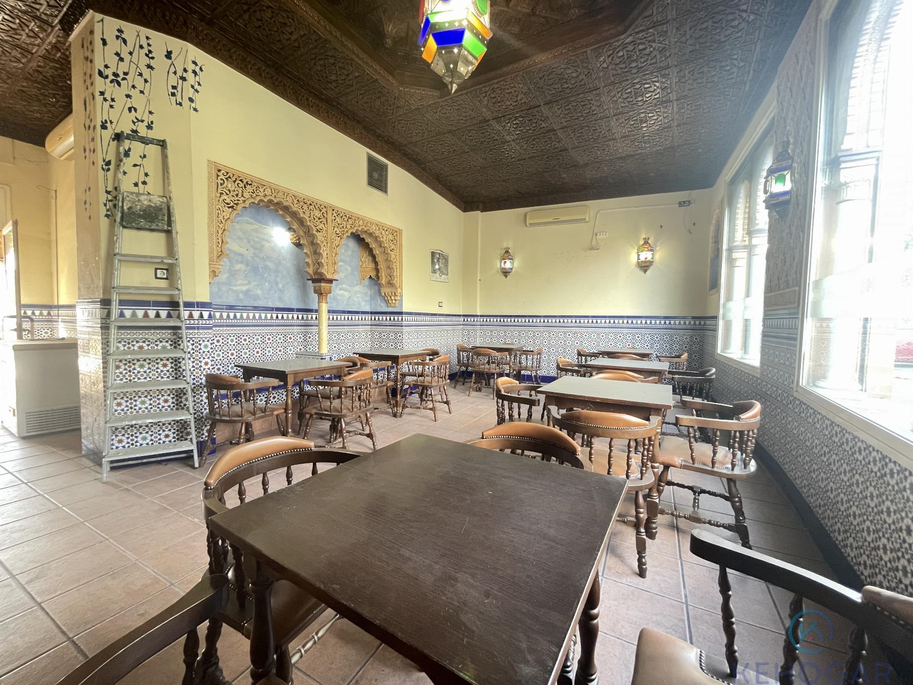 Venta de local en Dos Hermanas