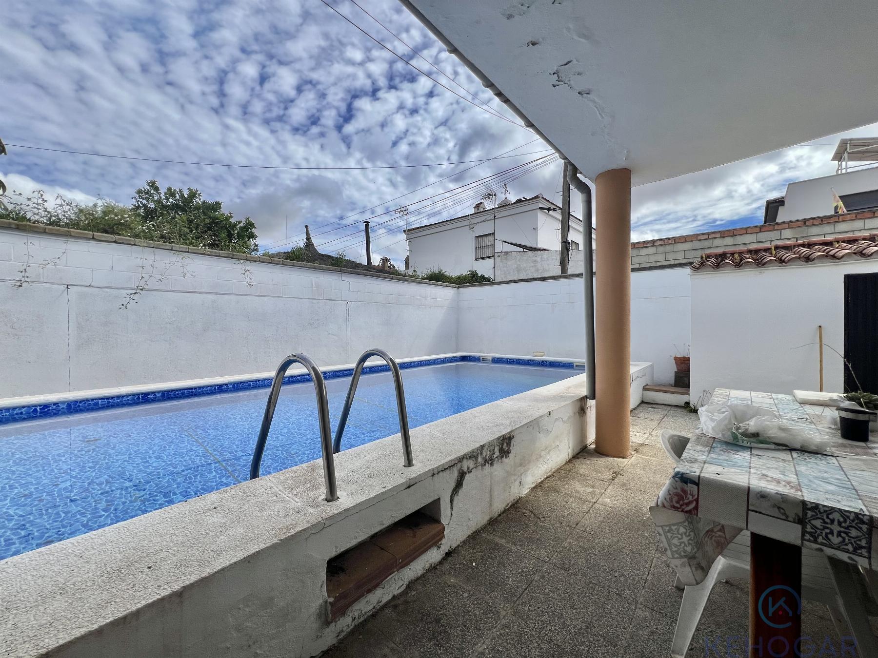 Venta de chalet en Dos Hermanas
