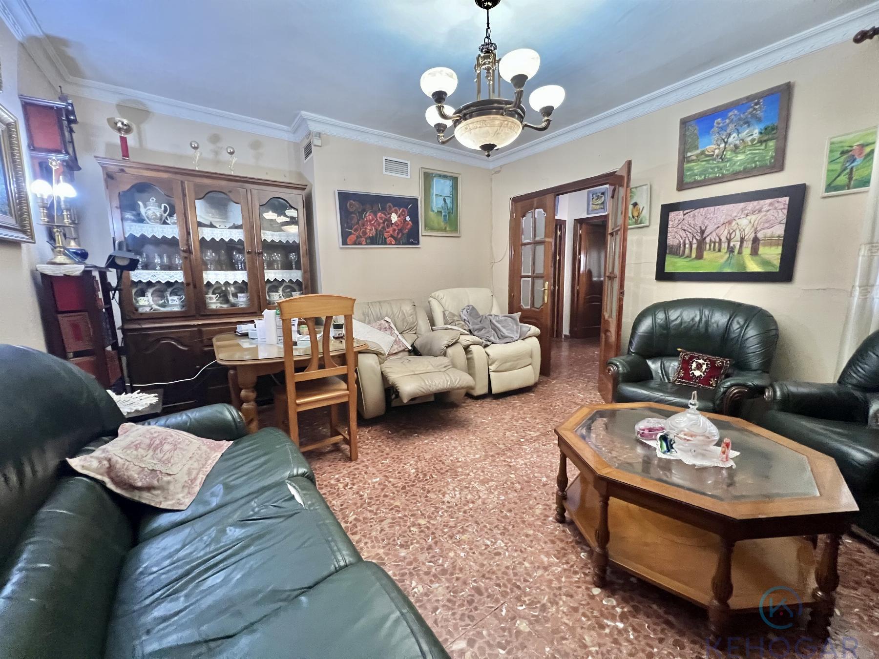 Venta de chalet en Dos Hermanas