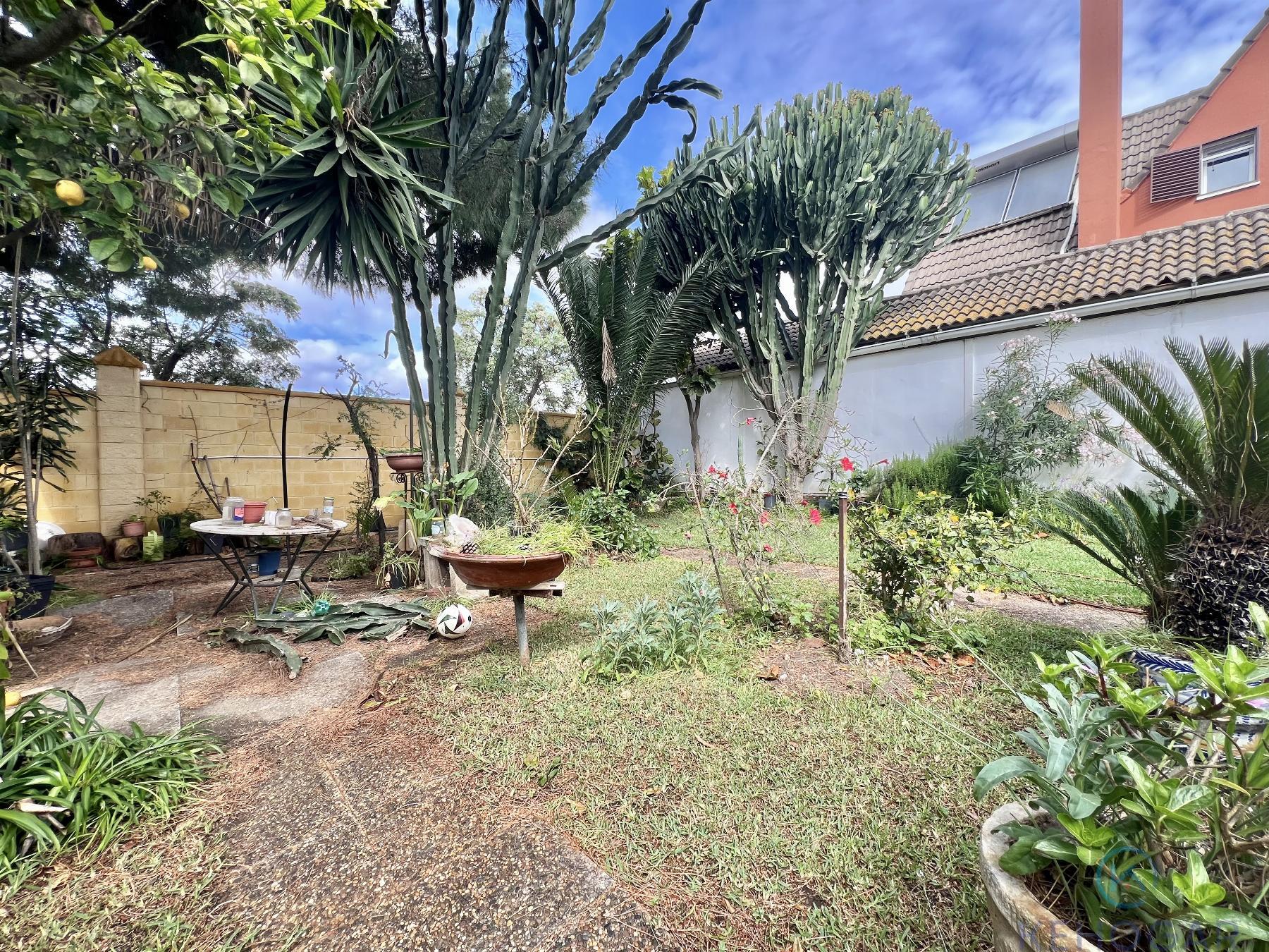 Venta de chalet en Dos Hermanas