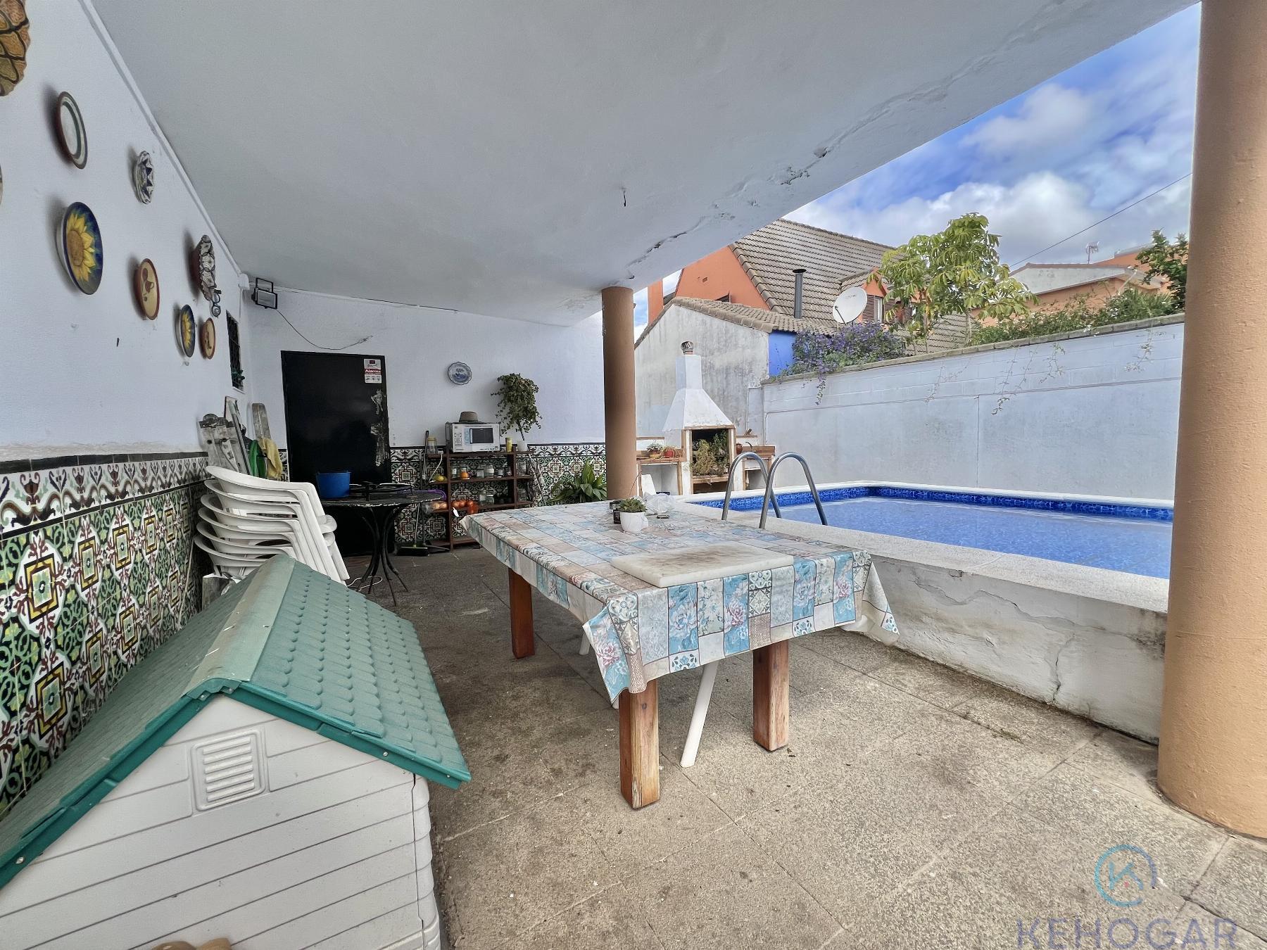 Venta de chalet en Dos Hermanas