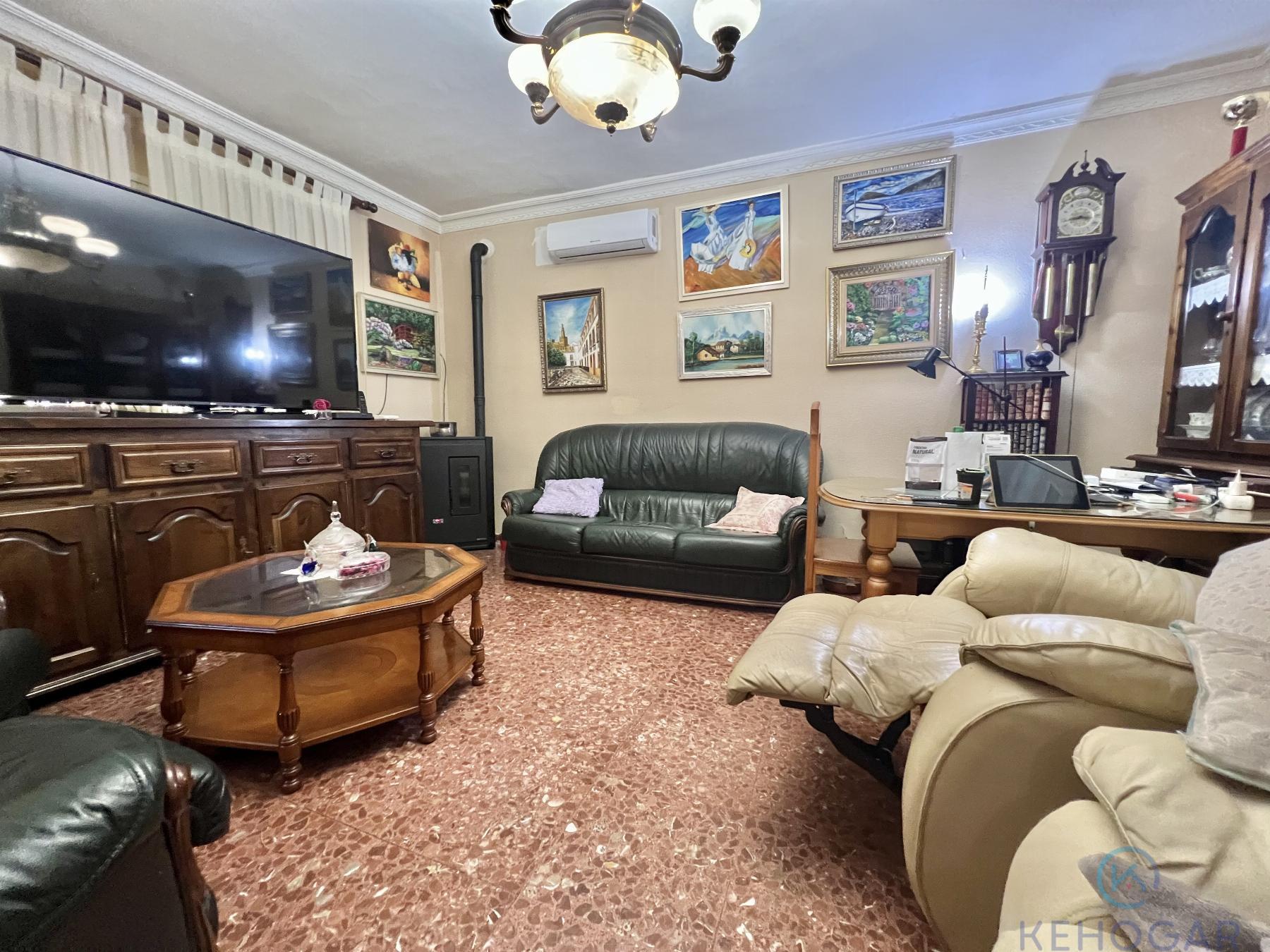 Venta de chalet en Dos Hermanas