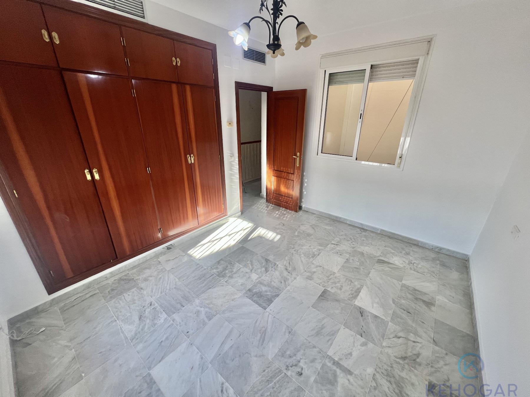 Venta de casa en Dos Hermanas