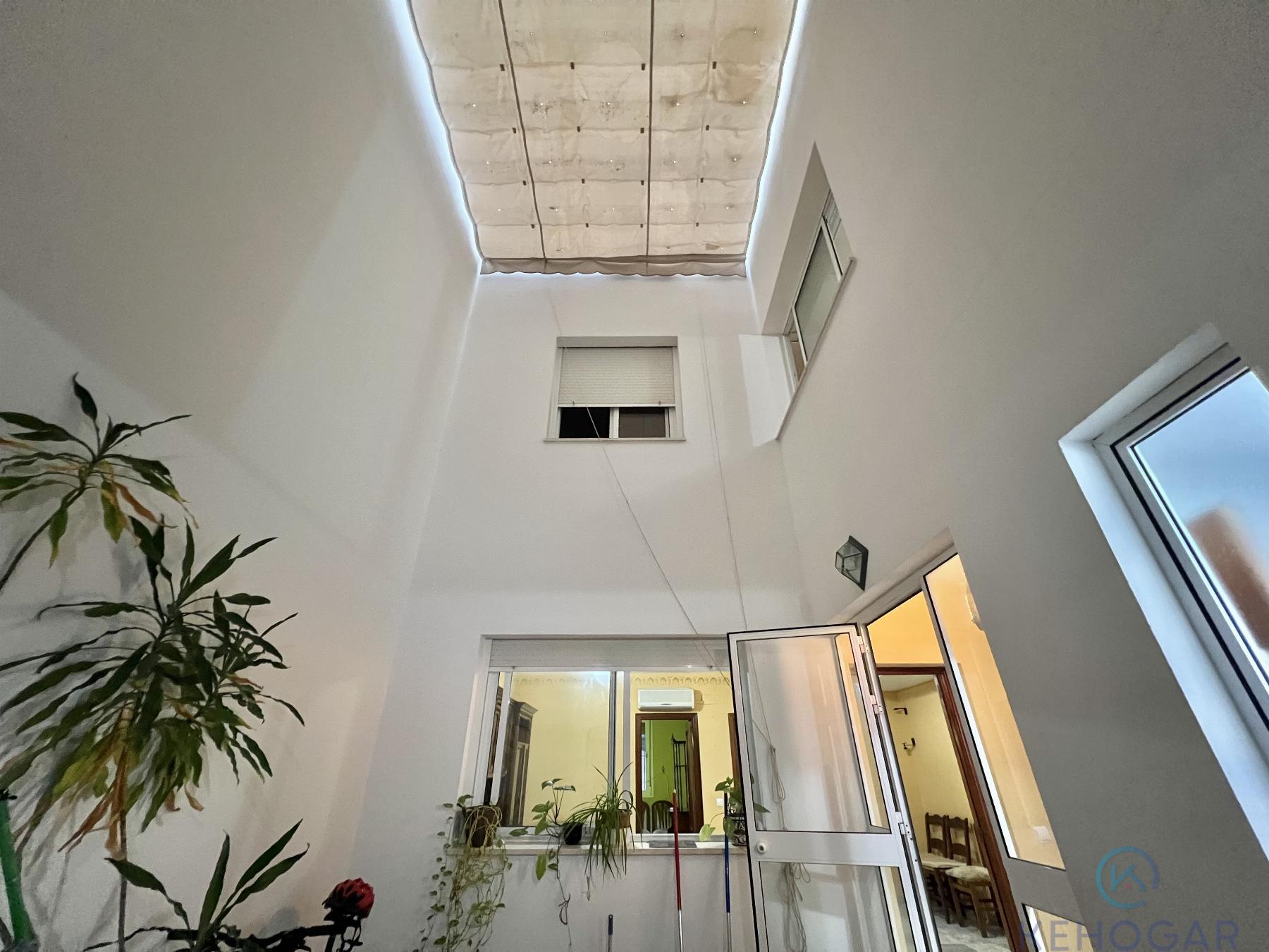 Venta de casa en Dos Hermanas