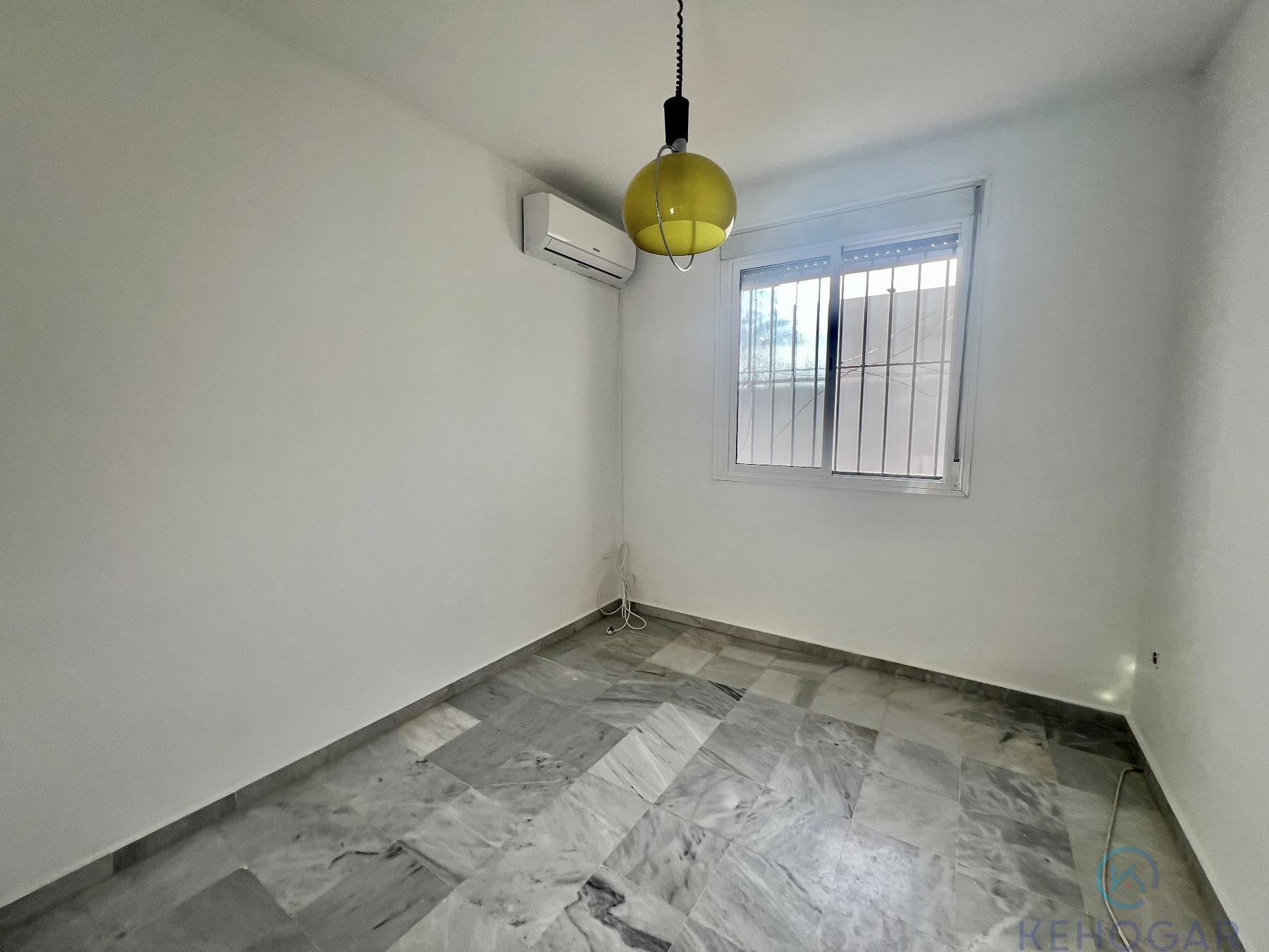 Venta de casa en Dos Hermanas