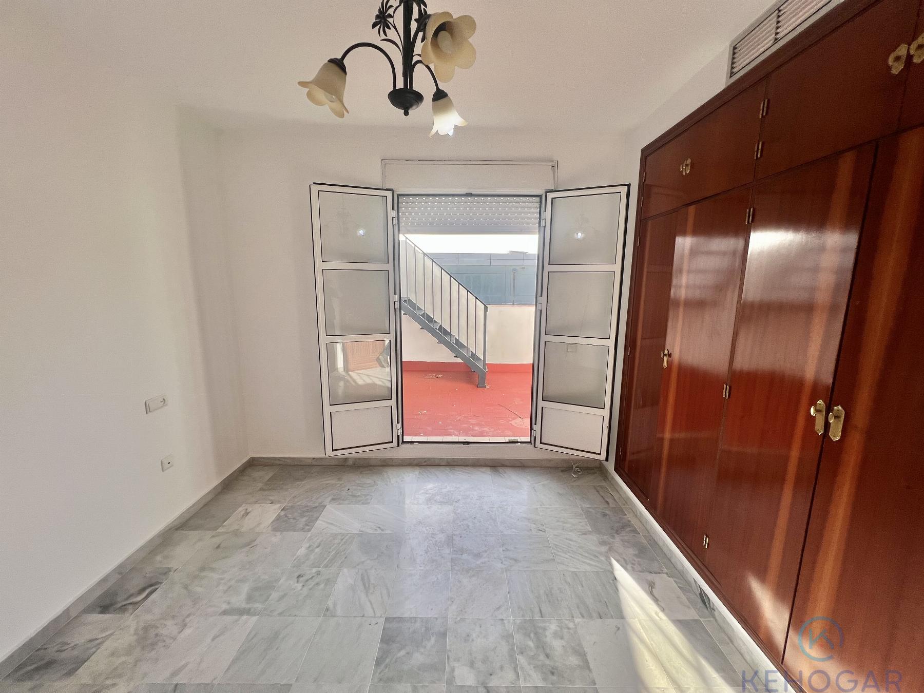 Venta de casa en Dos Hermanas