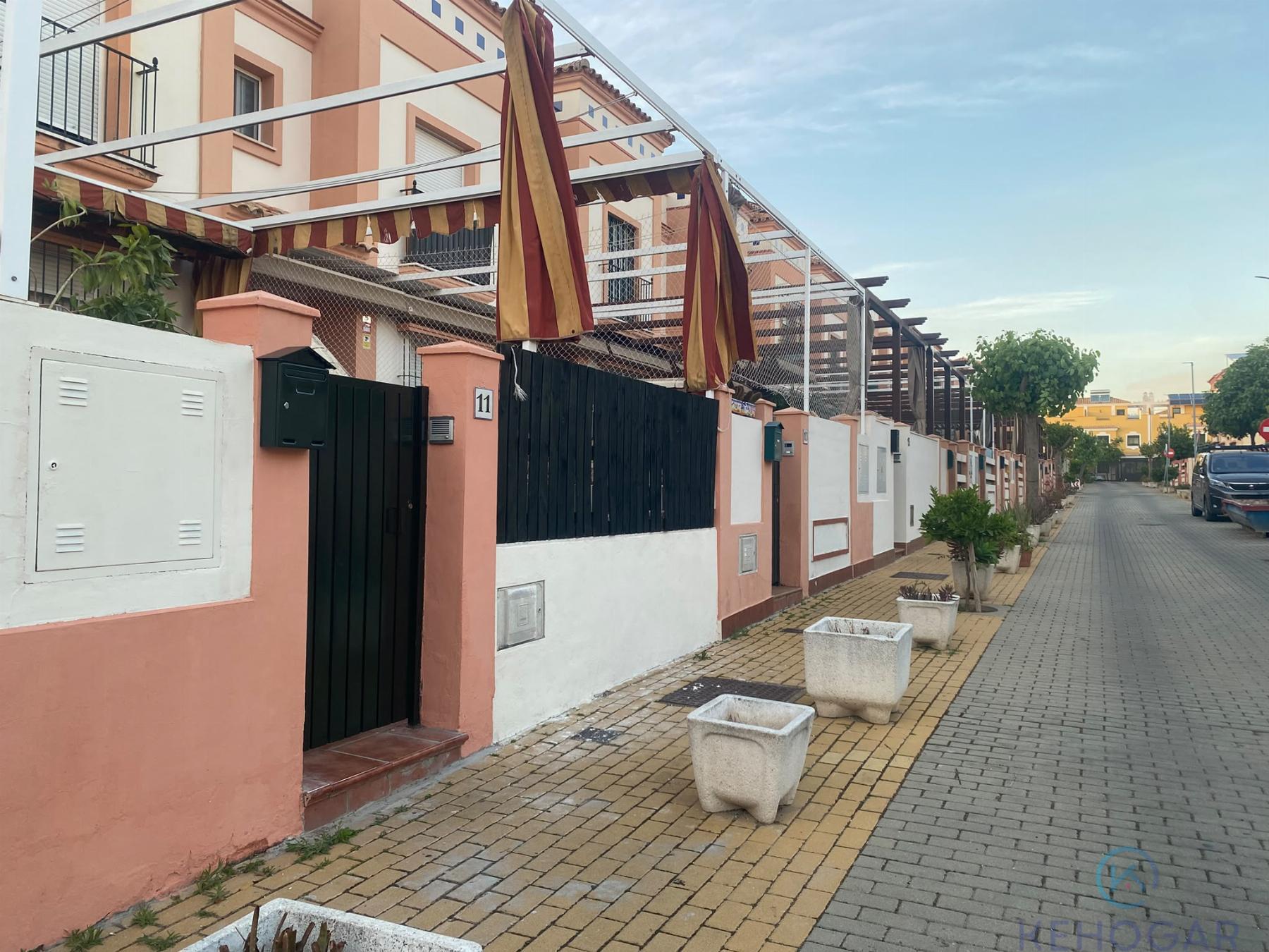 Venta de chalet en Dos Hermanas