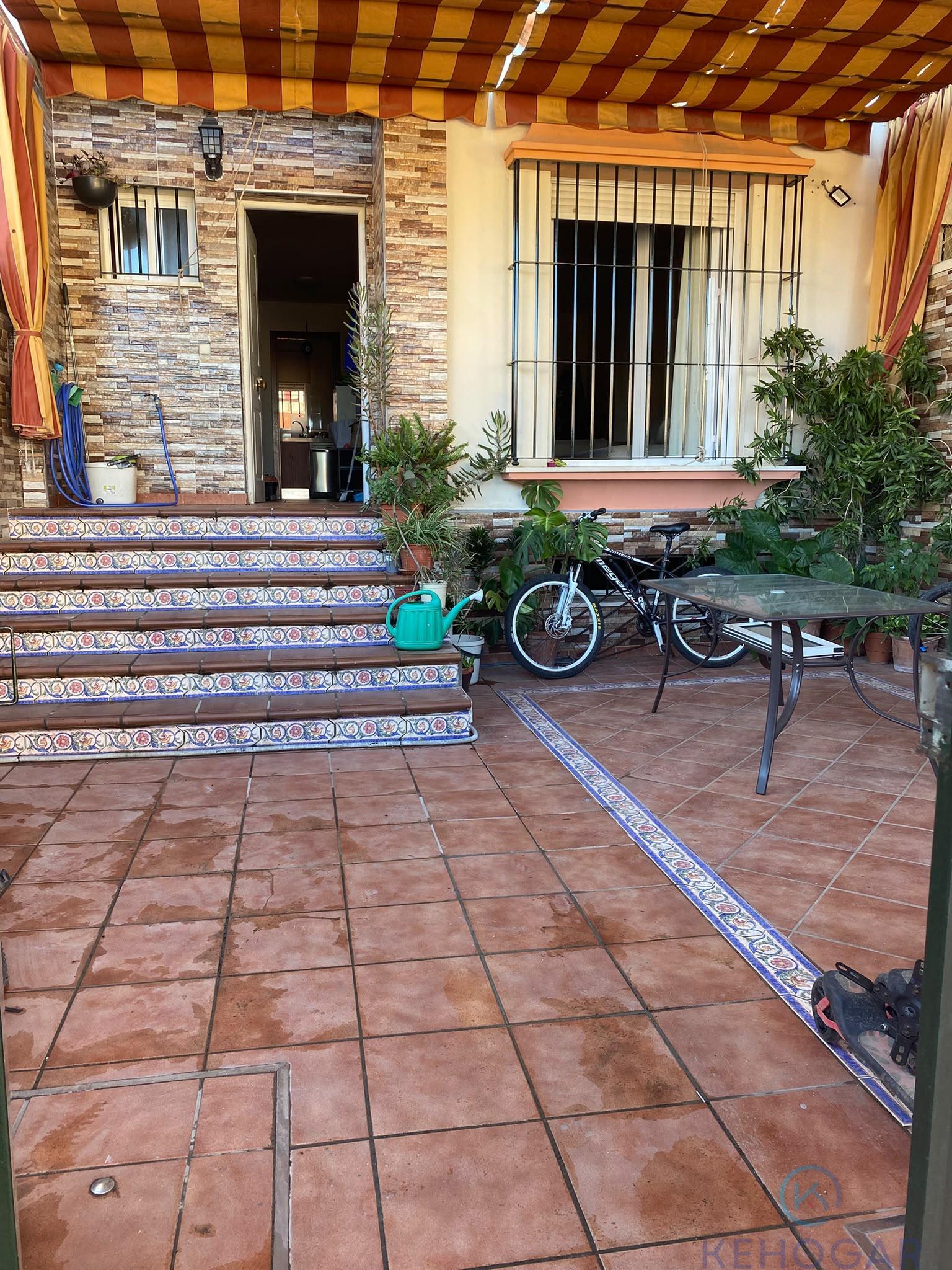 Venta de chalet en Dos Hermanas