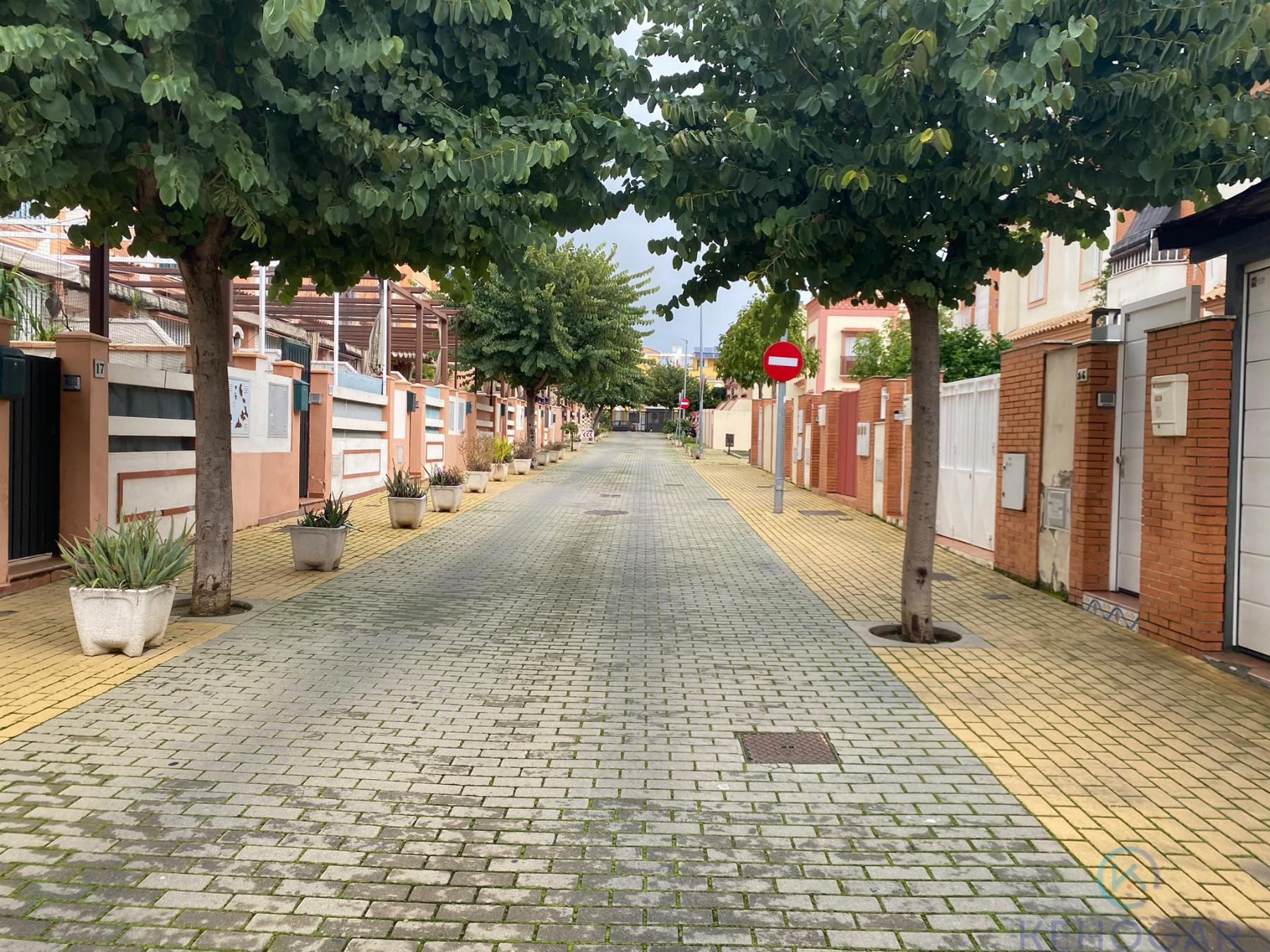 Venta de chalet en Dos Hermanas
