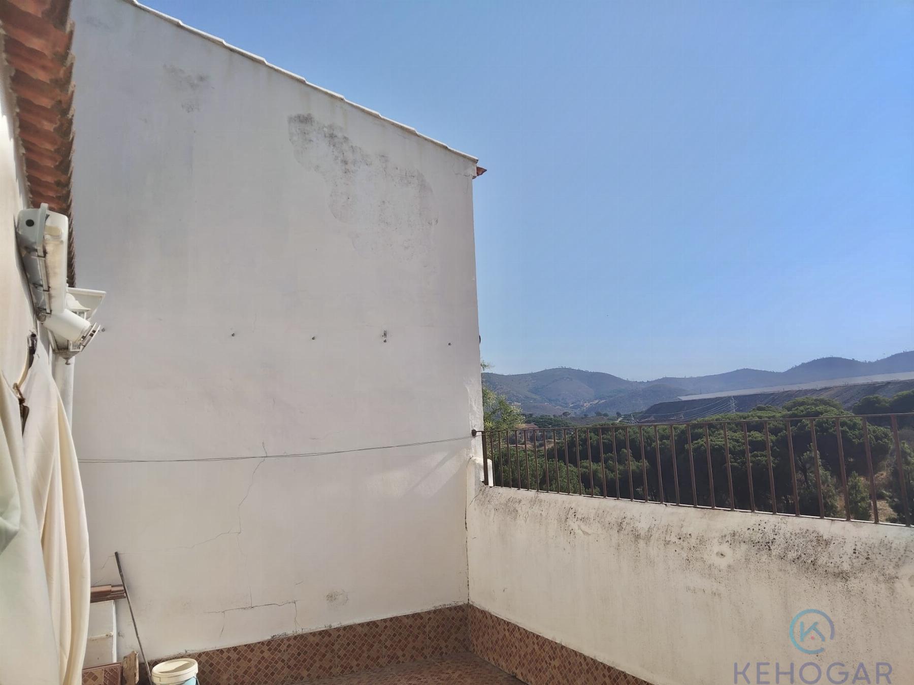 Venta de casa en Alájar